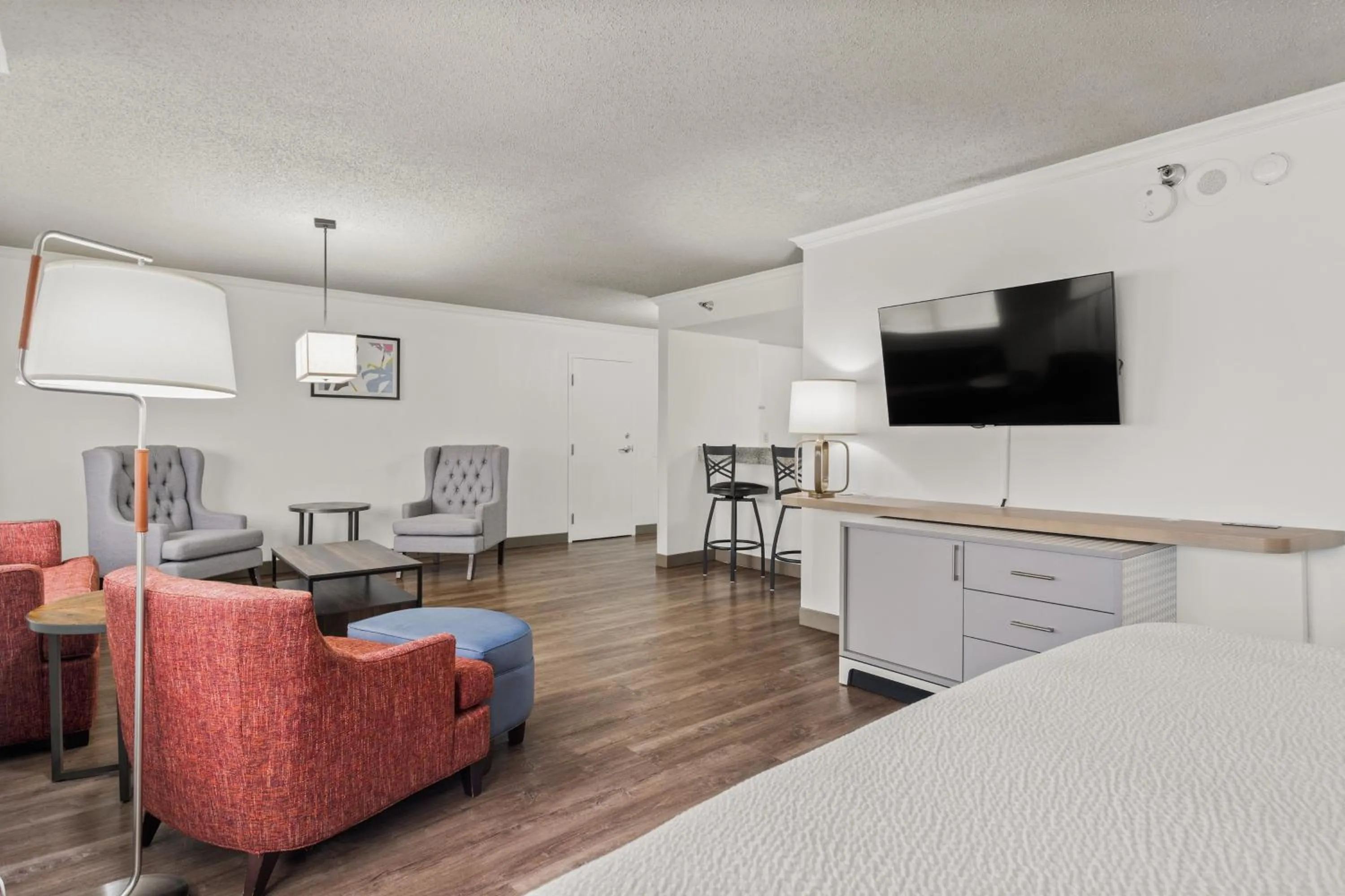 Guests in Holiday Inn Tampa Westshore - Airport Area by IHG