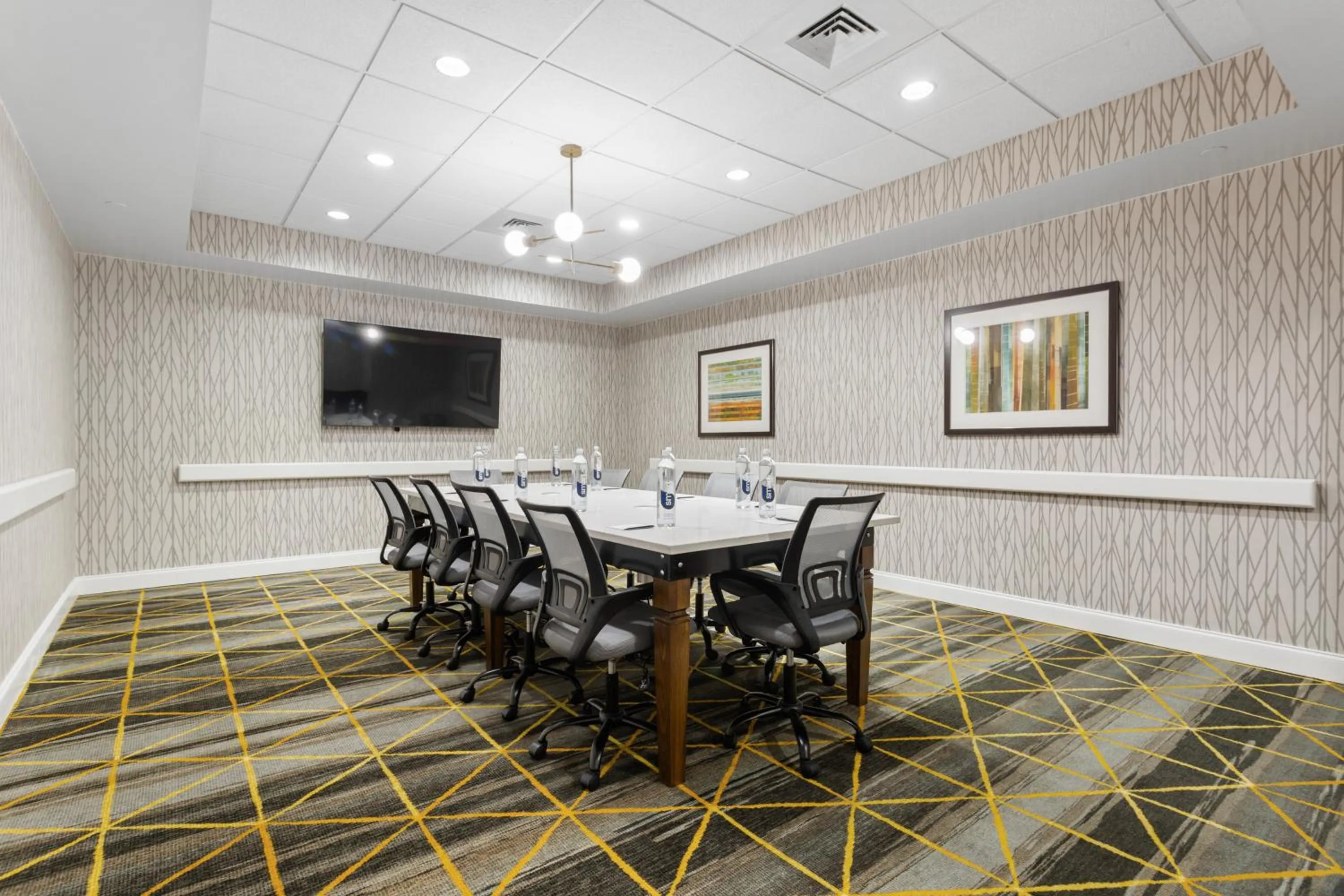 Meeting/conference room in Holiday Inn Tampa Westshore - Airport Area by IHG