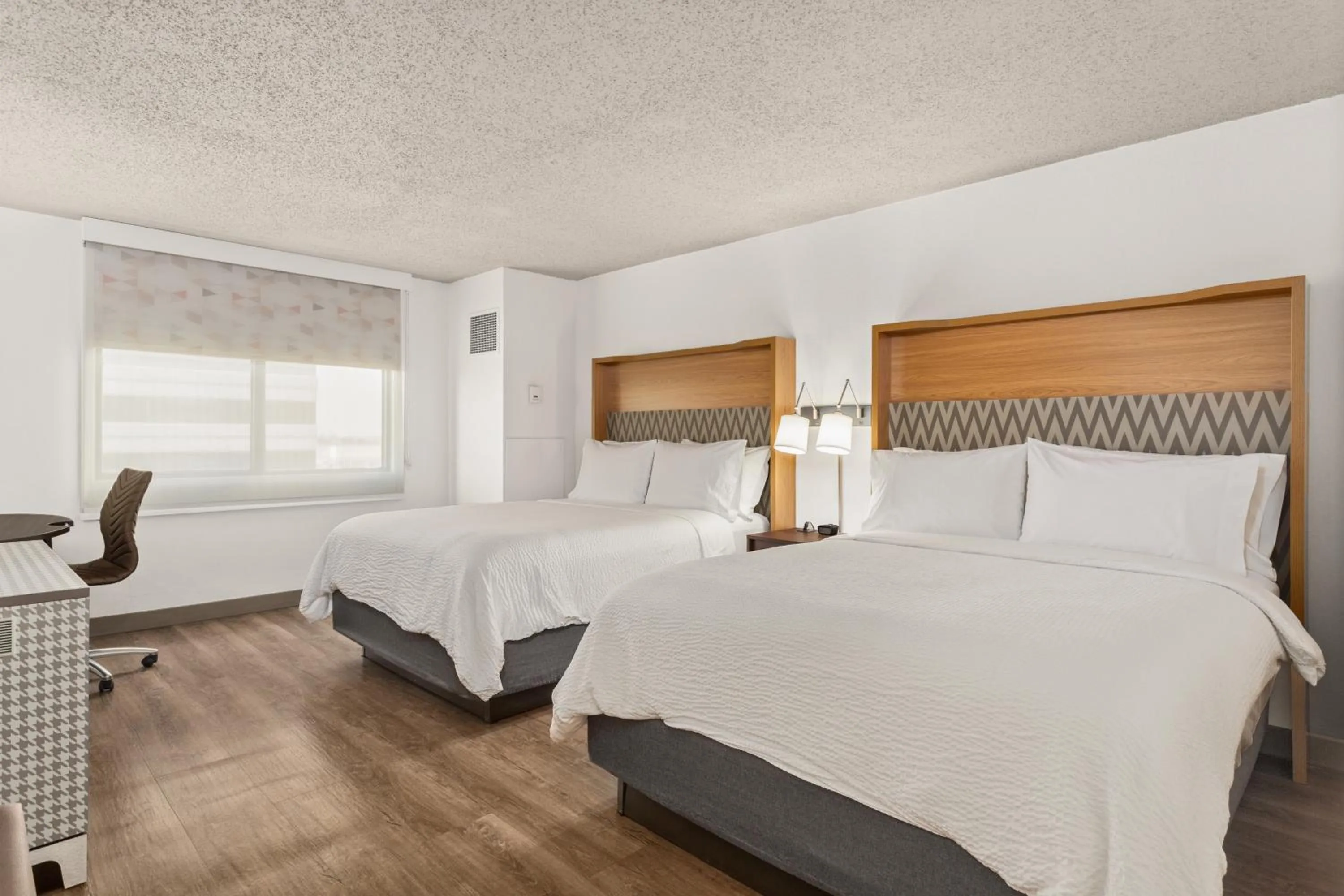 Guests, Bed in Holiday Inn Tampa Westshore - Airport Area by IHG