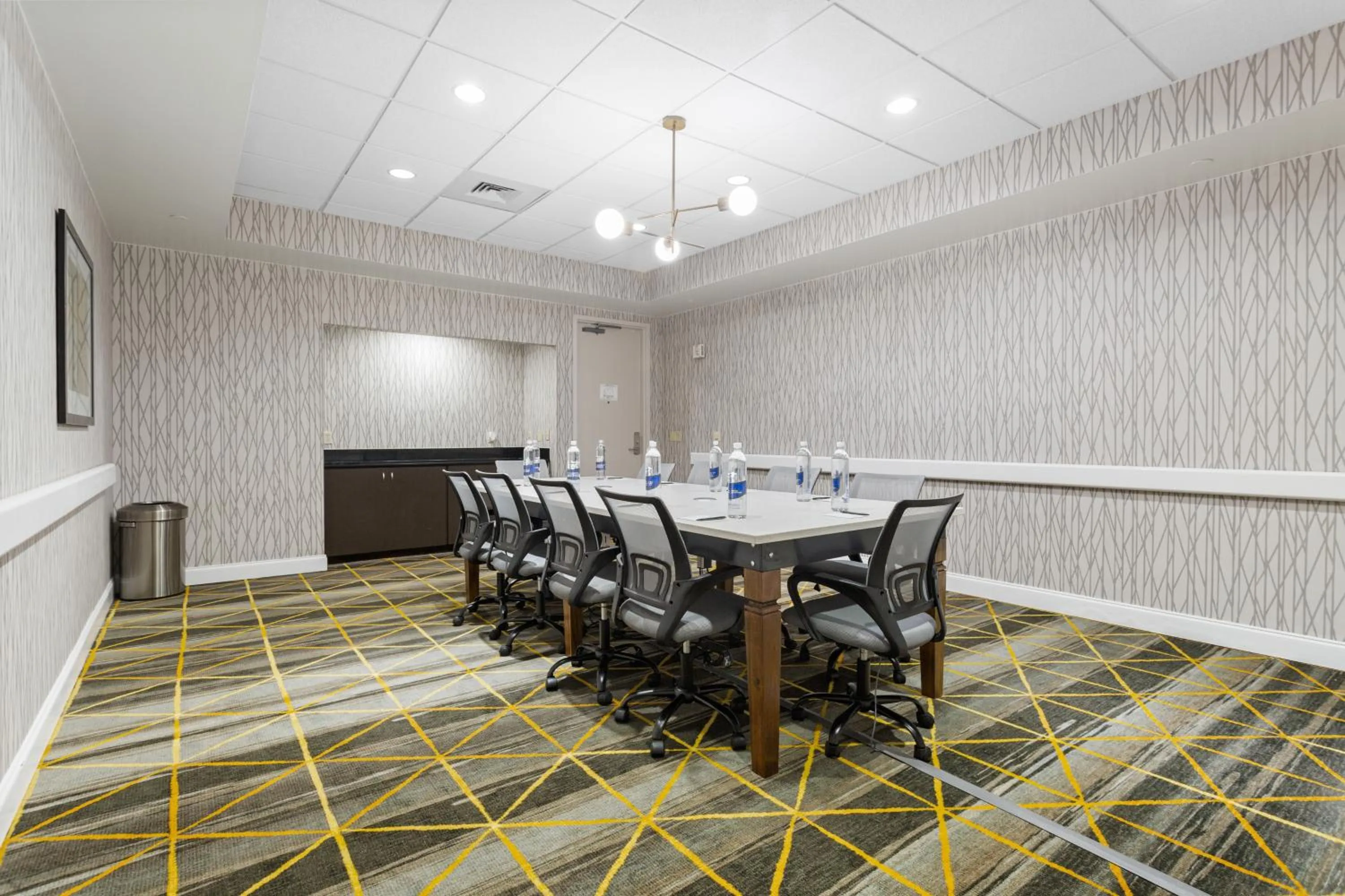 Meeting/conference room in Holiday Inn Tampa Westshore - Airport Area by IHG