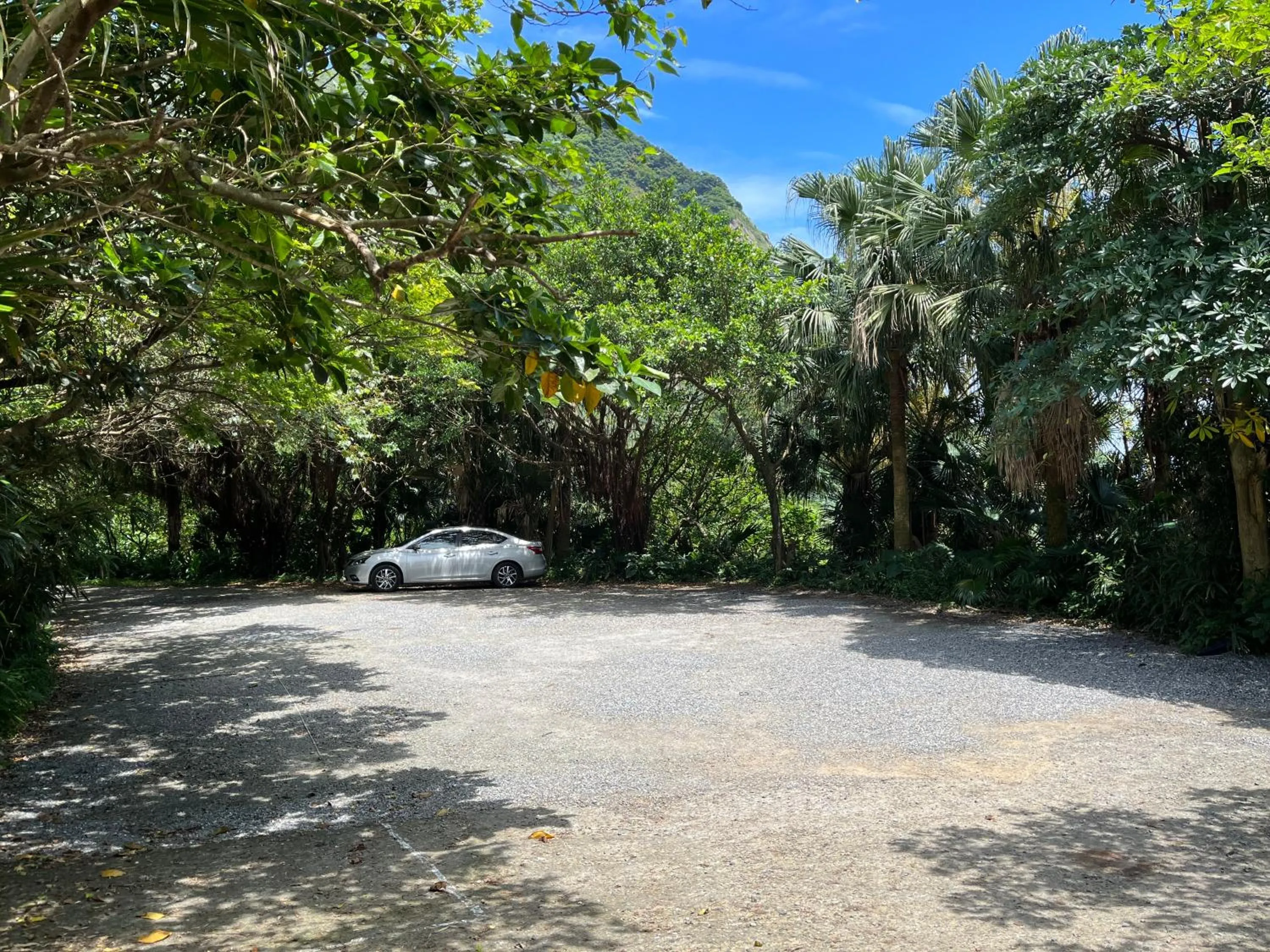 Parking in Adagio JinGuaShi