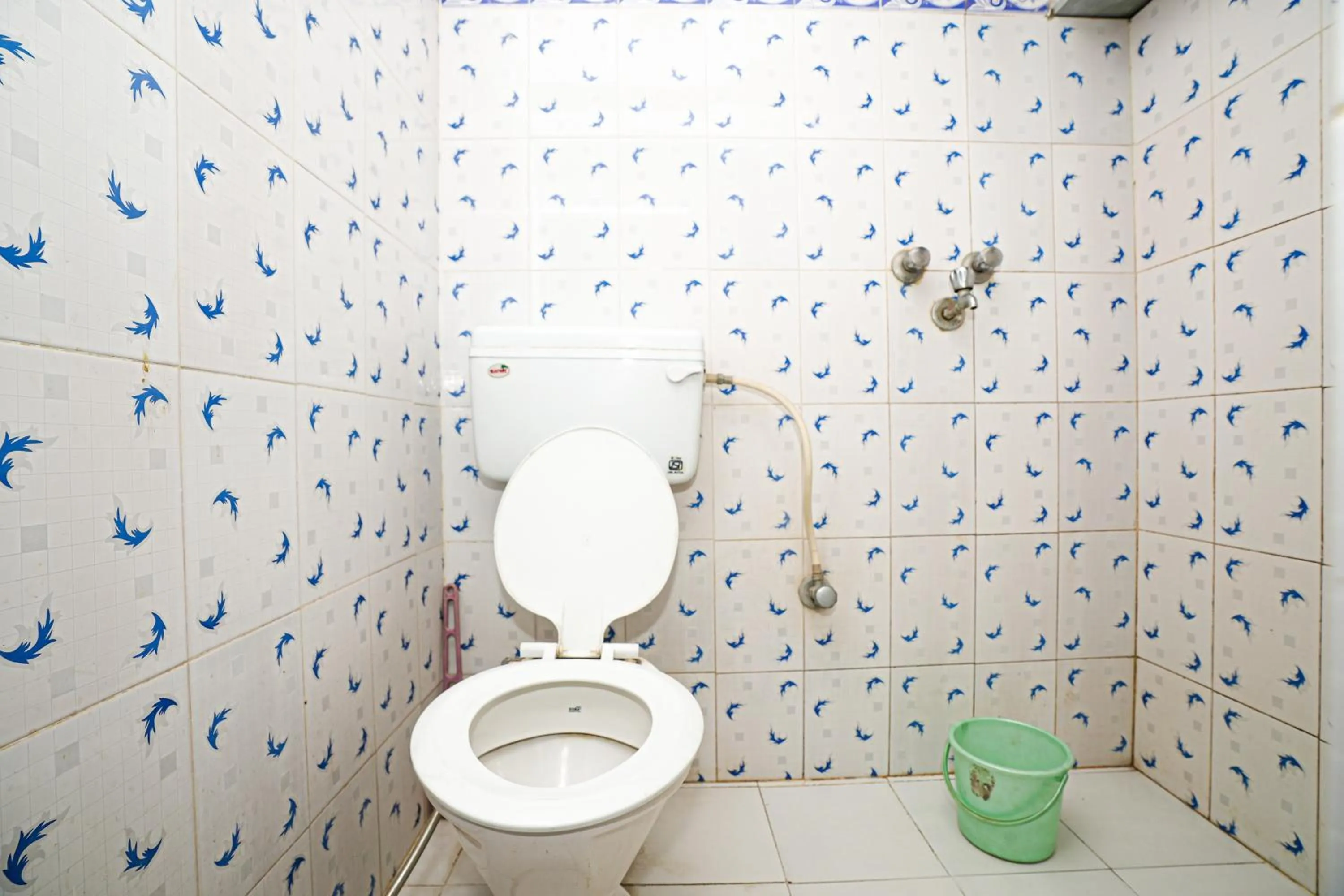 Bathroom in Nukkad Guest House Near Lake Pichola