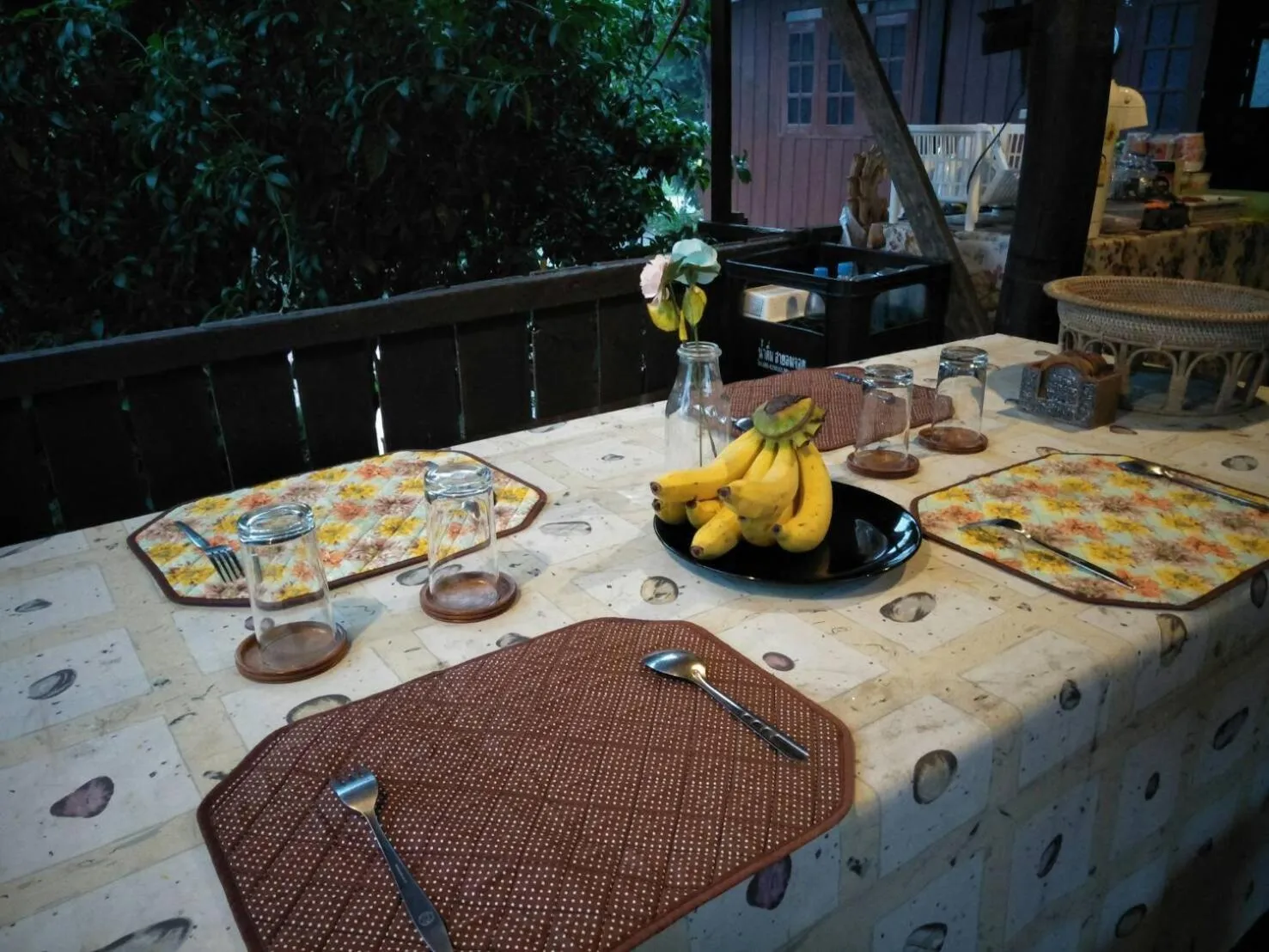 Restaurant/places to eat in Oui Kaew Homestay