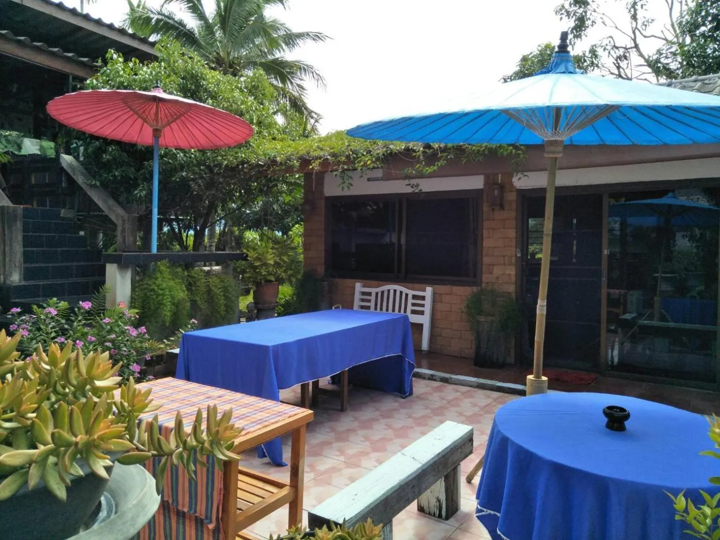 Patio in Oui Kaew Homestay
