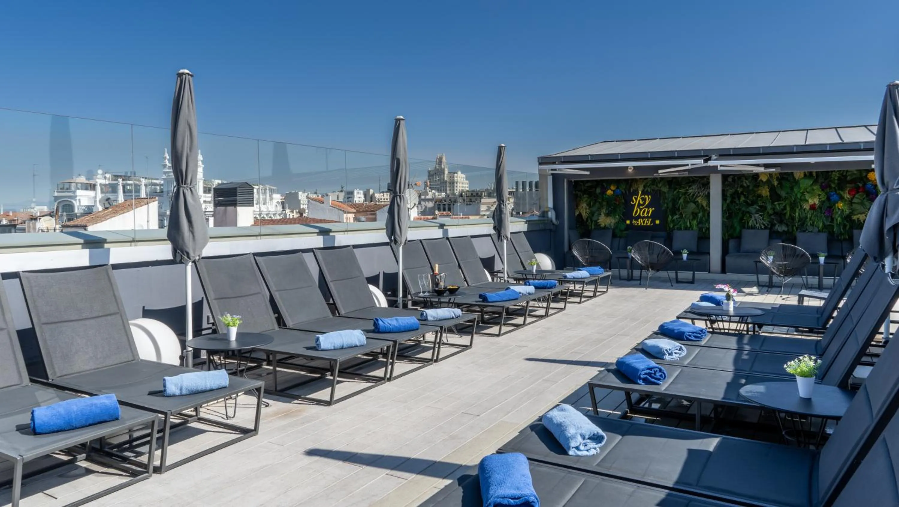 Solarium in Axel Hotel Madrid - Adults Only