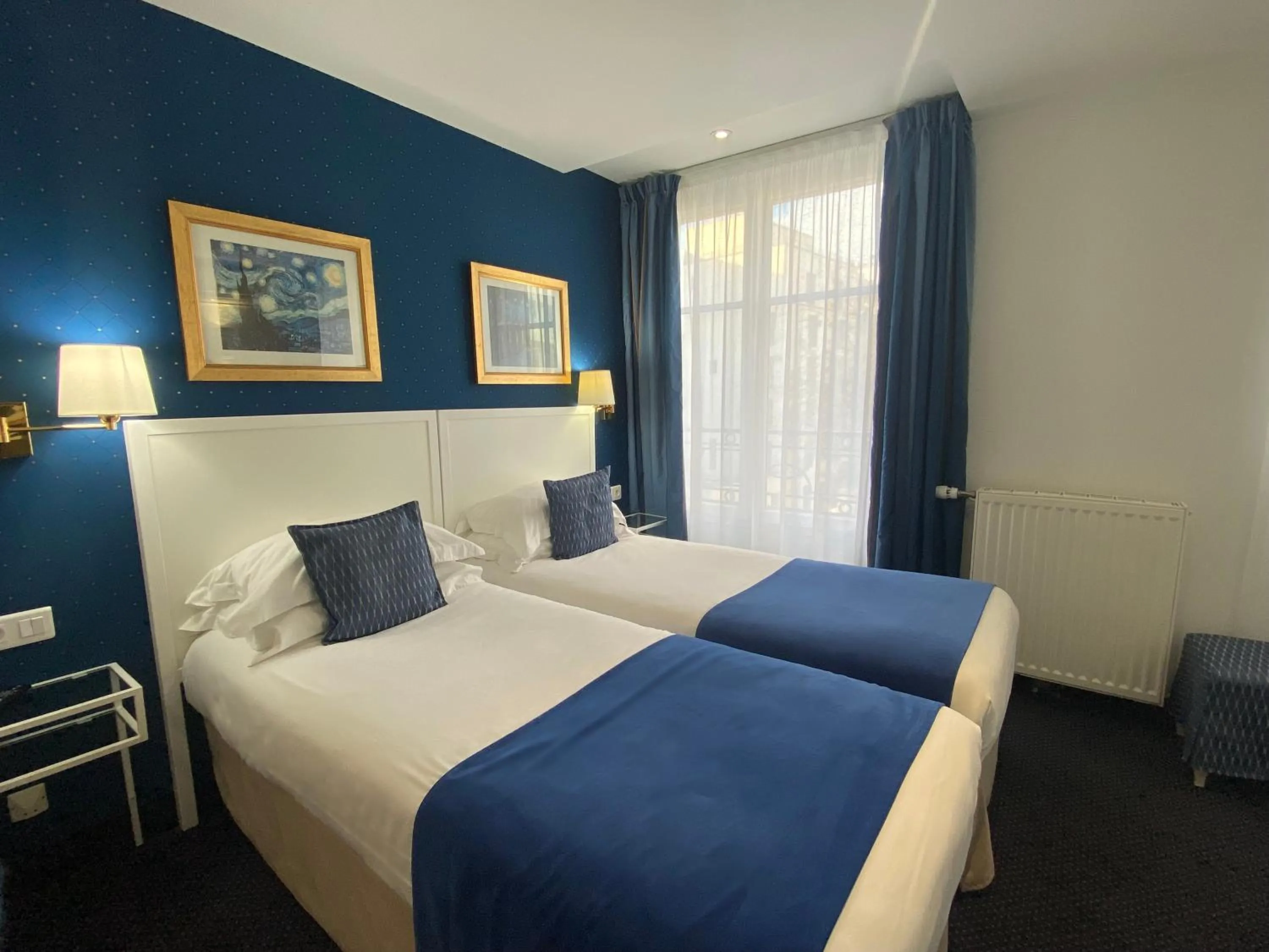 Bed in Austin's Saint Lazare Hotel