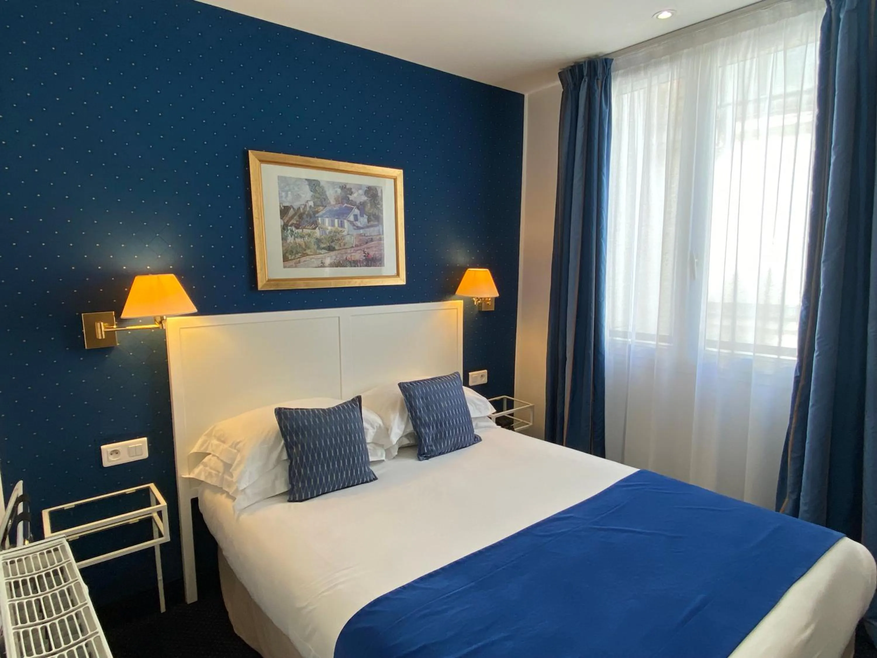 Bed in Austin's Saint Lazare Hotel