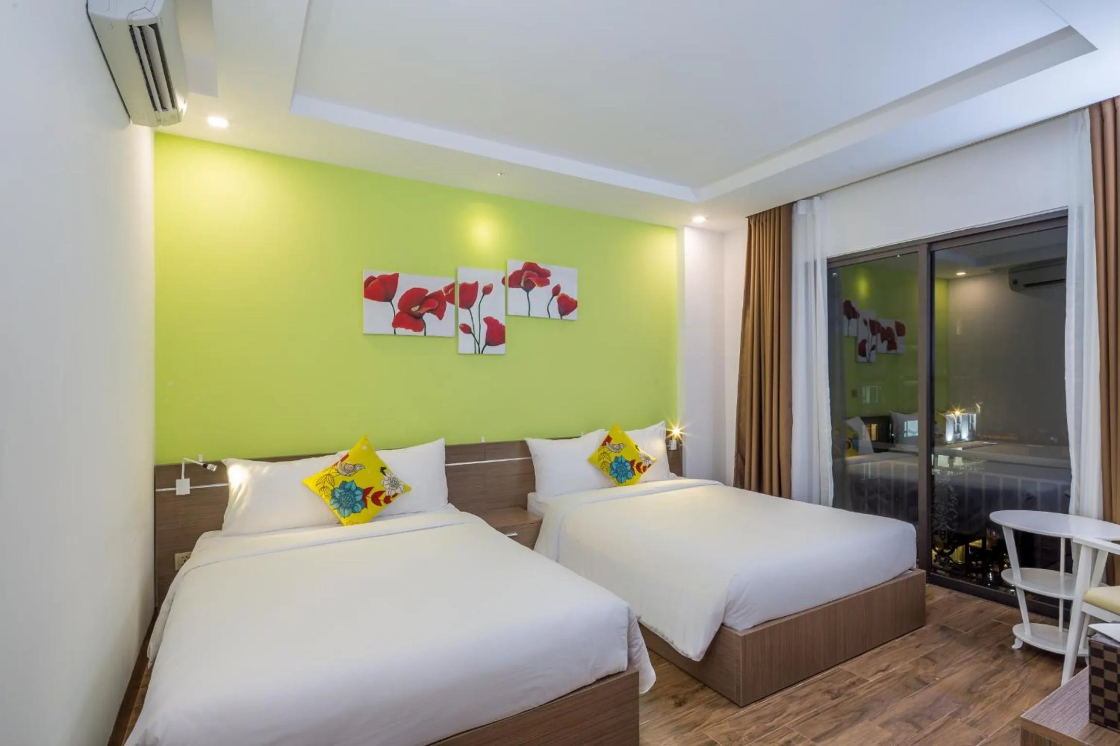 Bed in Raon Danang Beach - STAY 24H