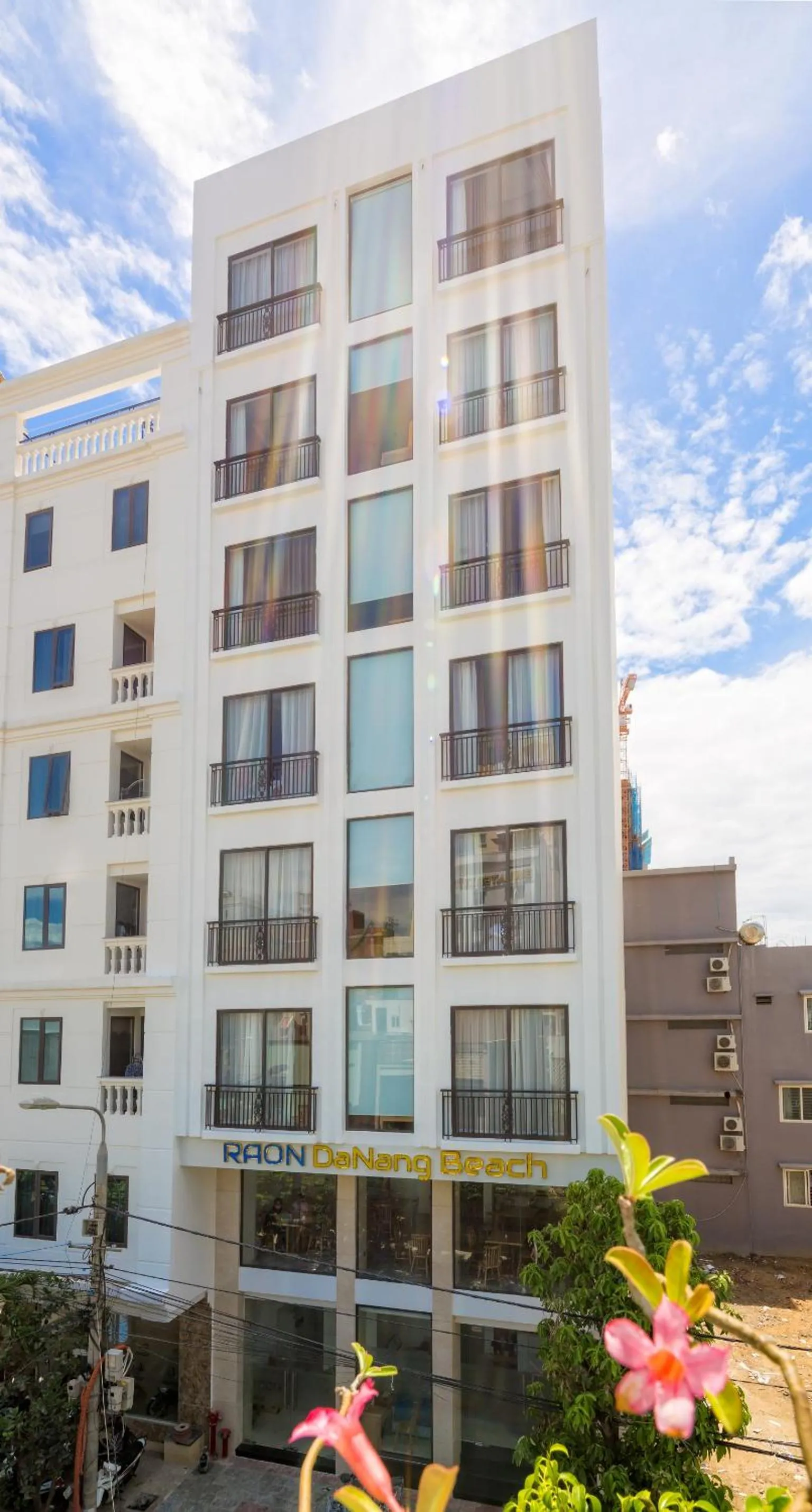 Property building in Raon Danang Beach - STAY 24H