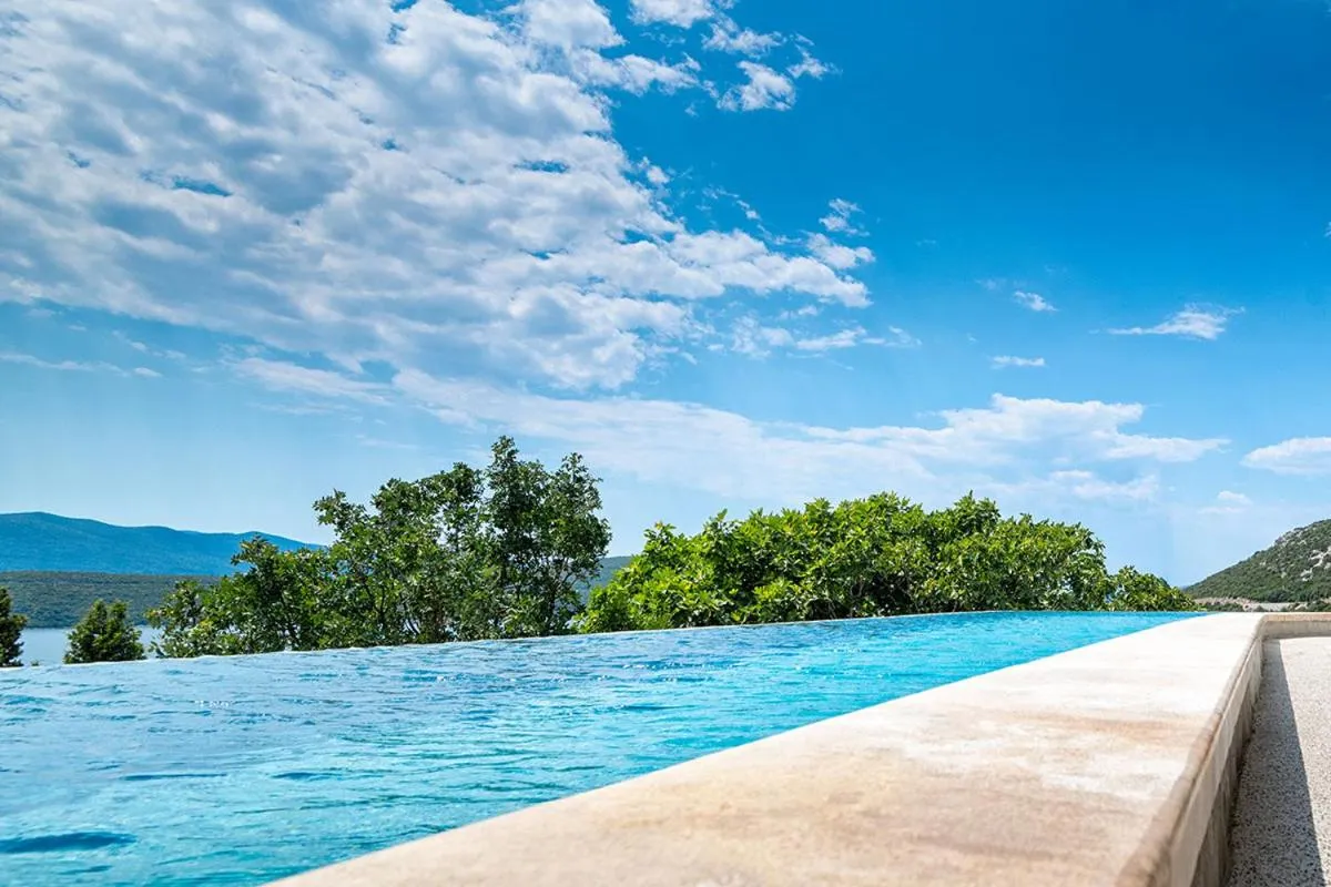 Swimming pool in Hotel Stella