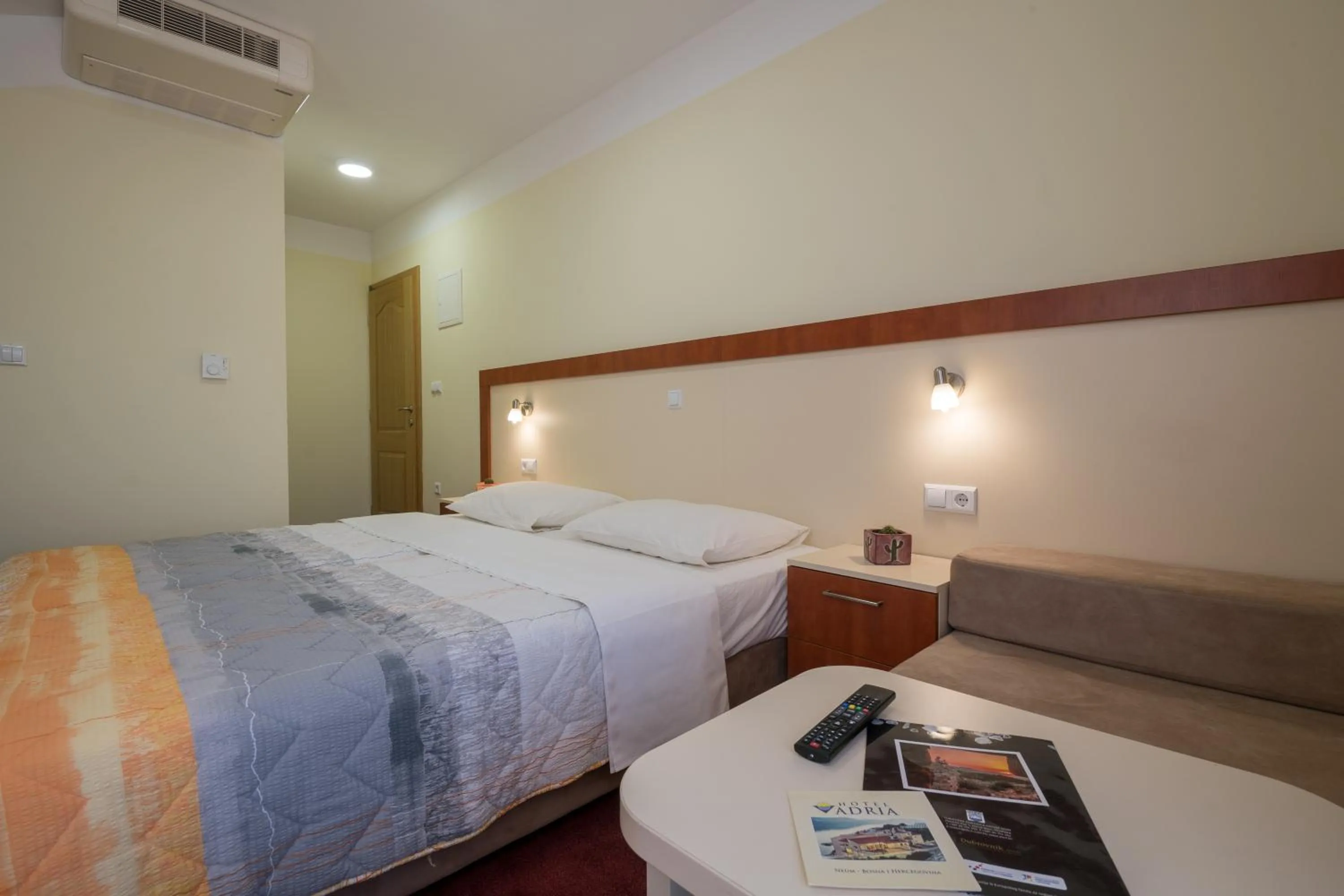 Photo of the whole room, Bed in Hotel Adria