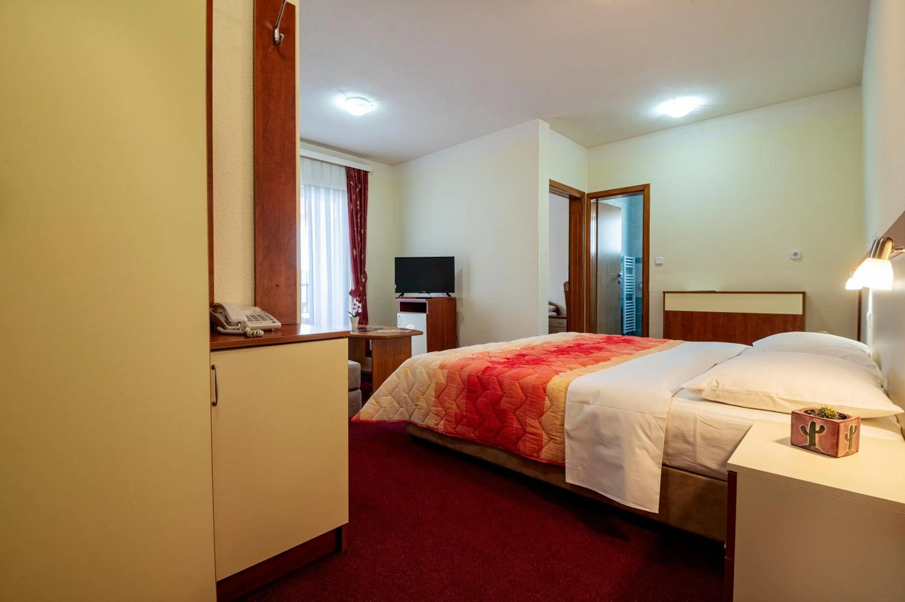 Photo of the whole room, Bed in Hotel Adria