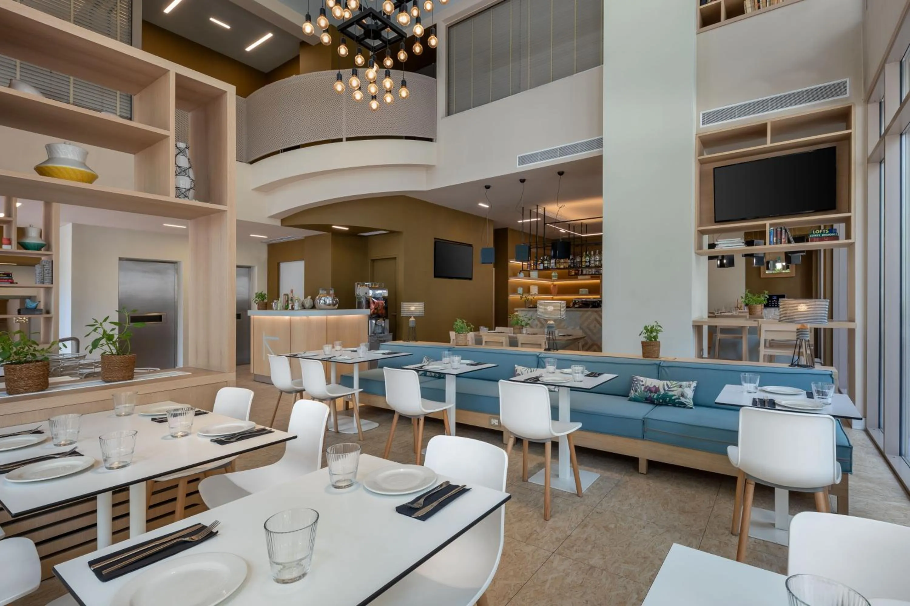 Breakfast in Casual Kubic Athens