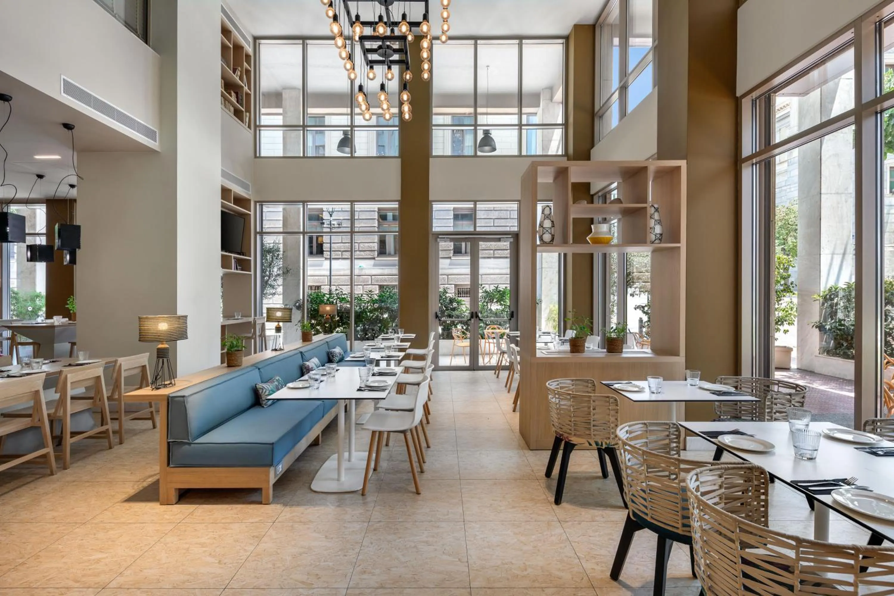 Breakfast in Casual Kubic Athens