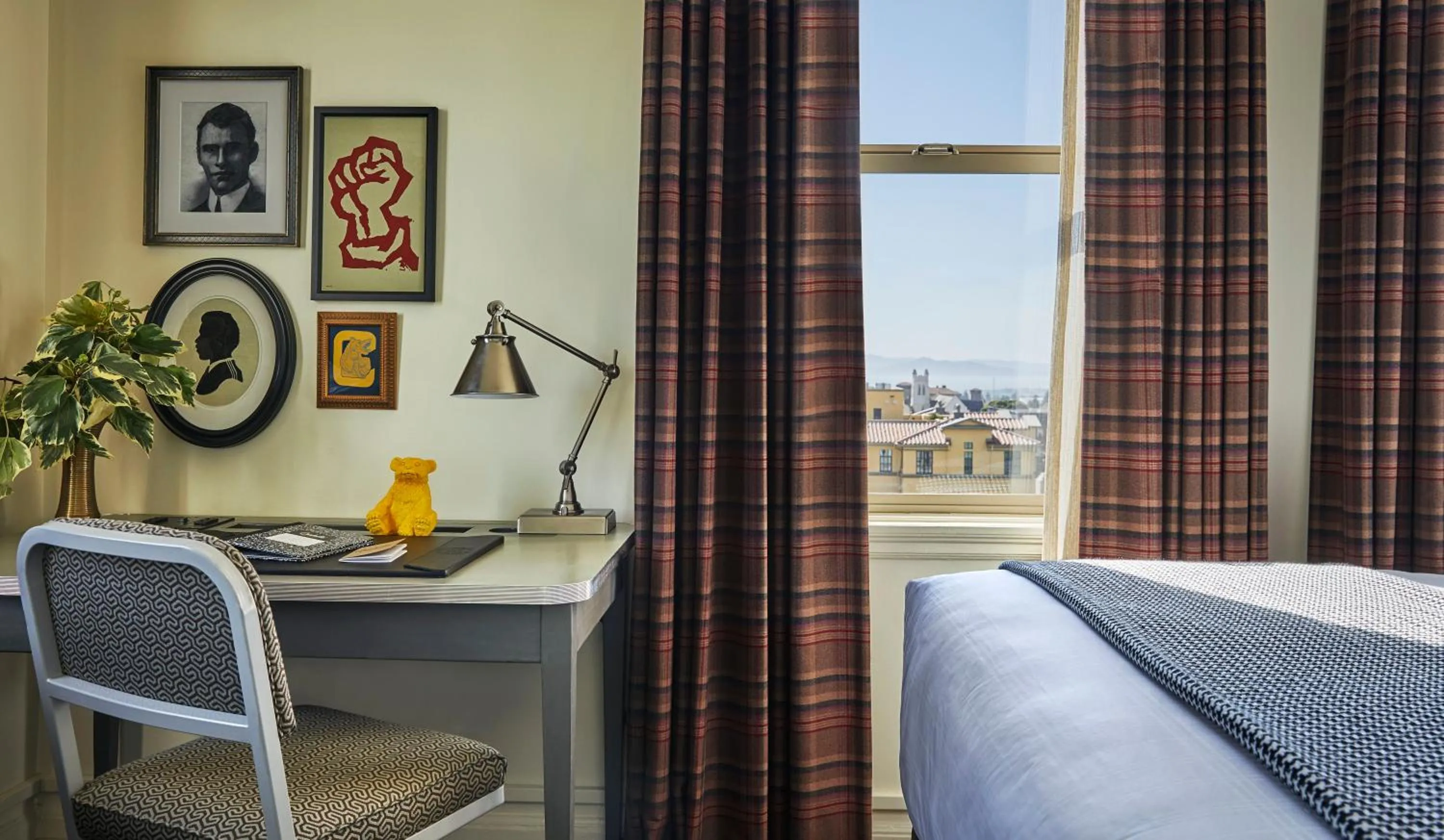 Bedroom in Graduate by Hilton Berkeley