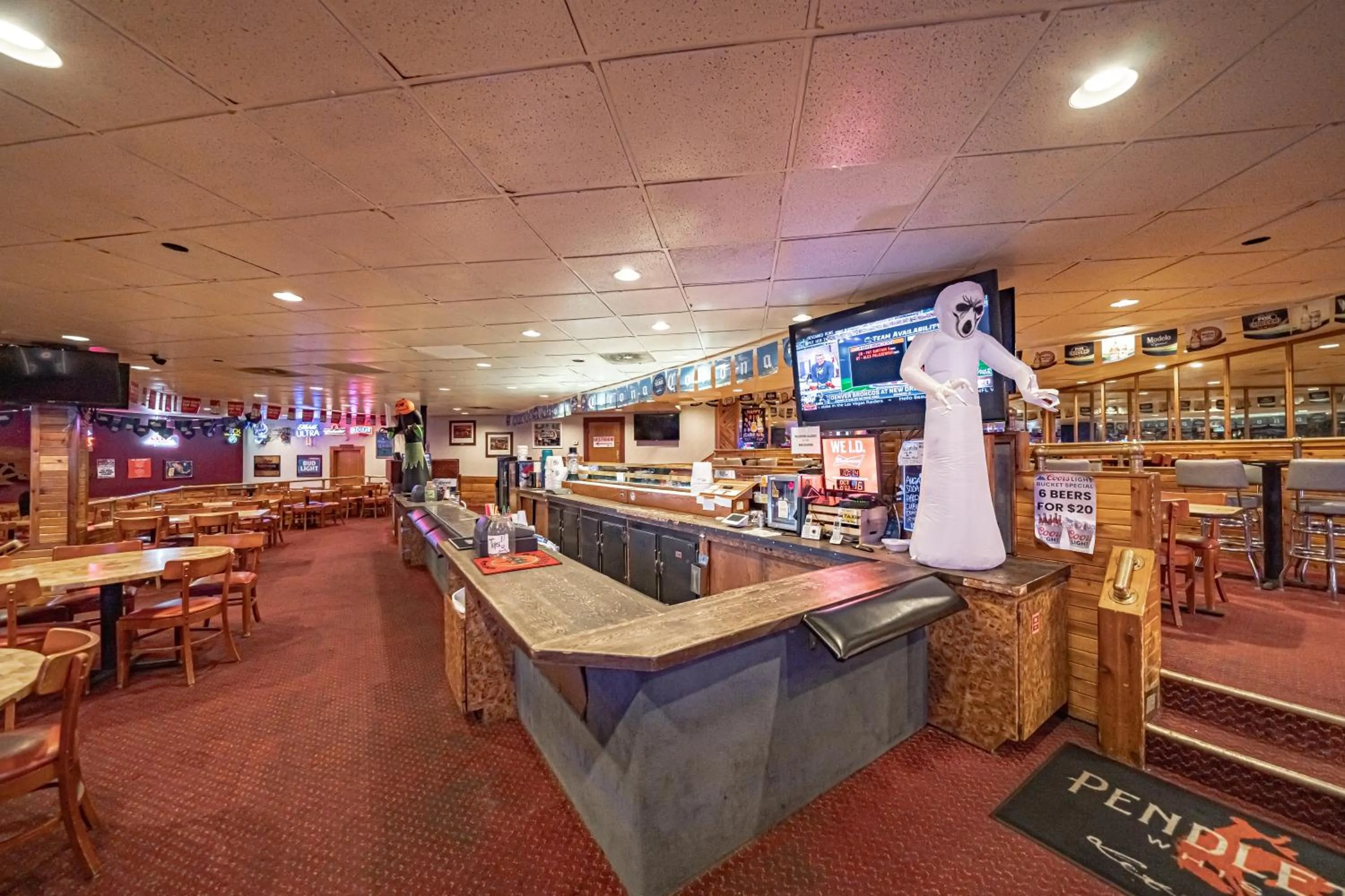 Restaurant/places to eat in Motel 6 Pocatello ID