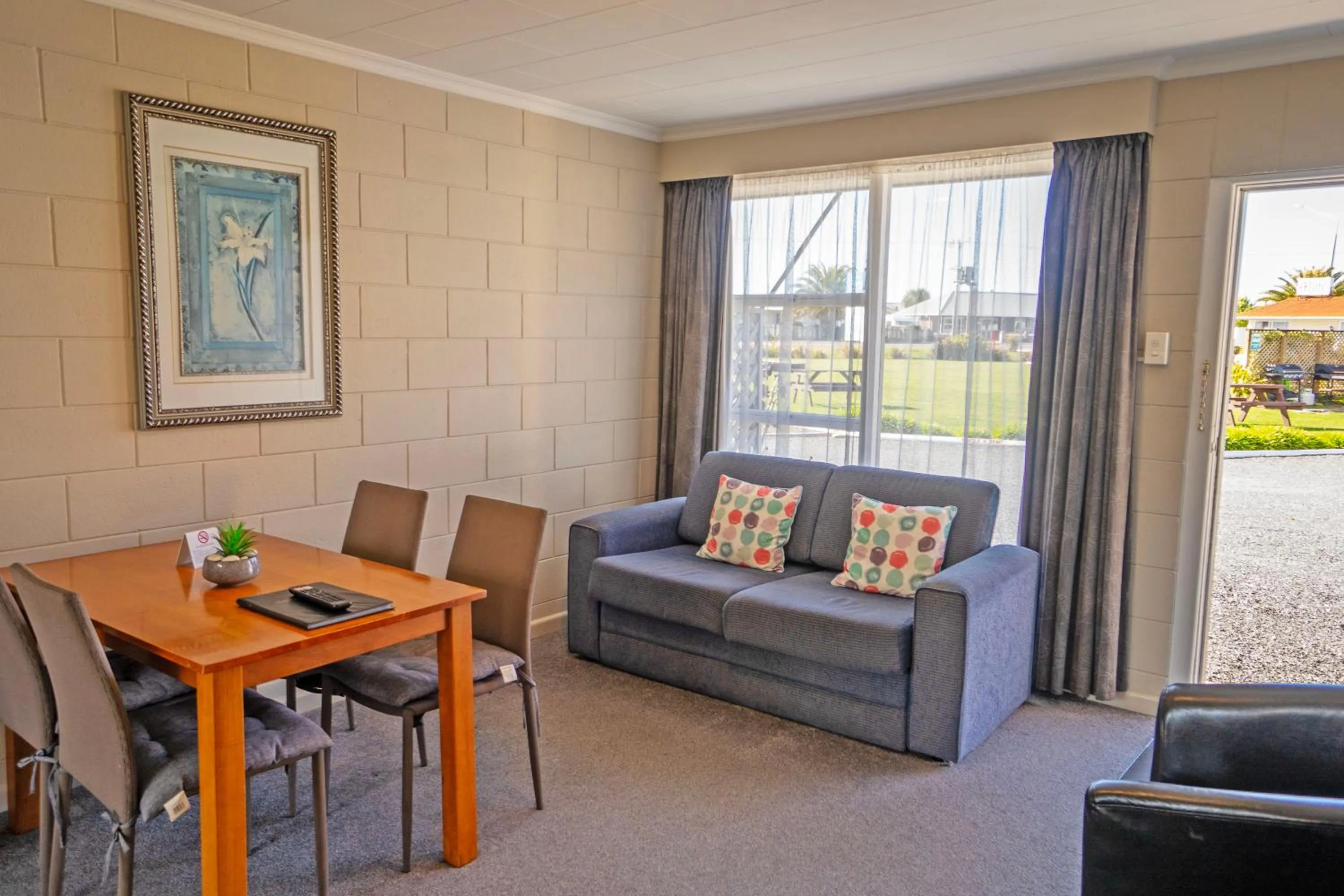 Living room in Kaikoura Motor Inn