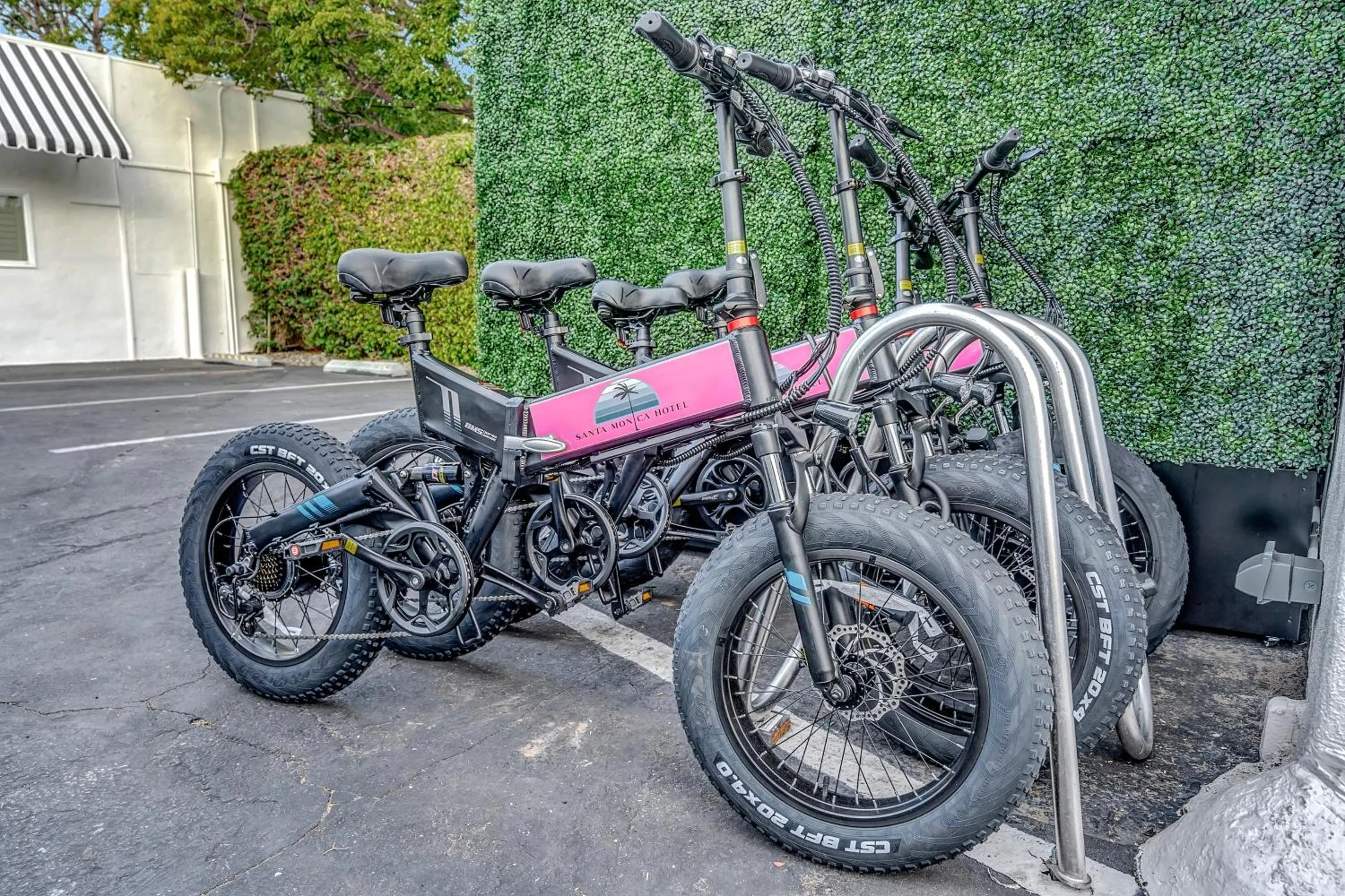 Cycling in Santa Monica Hotel