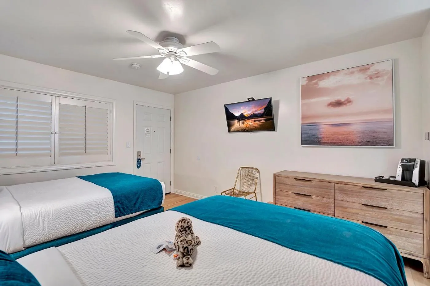 Bed in Santa Monica Hotel