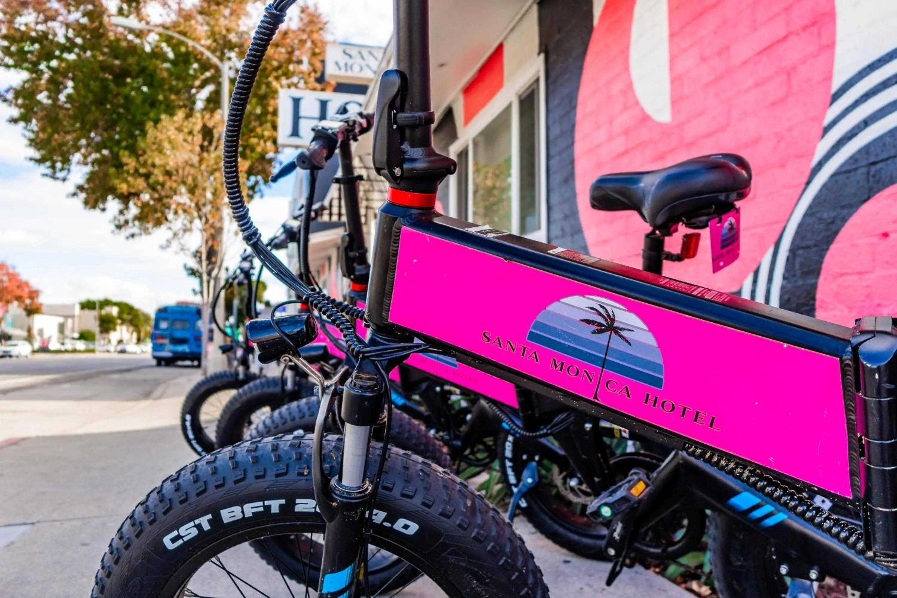 Fitness centre/facilities in Santa Monica Hotel