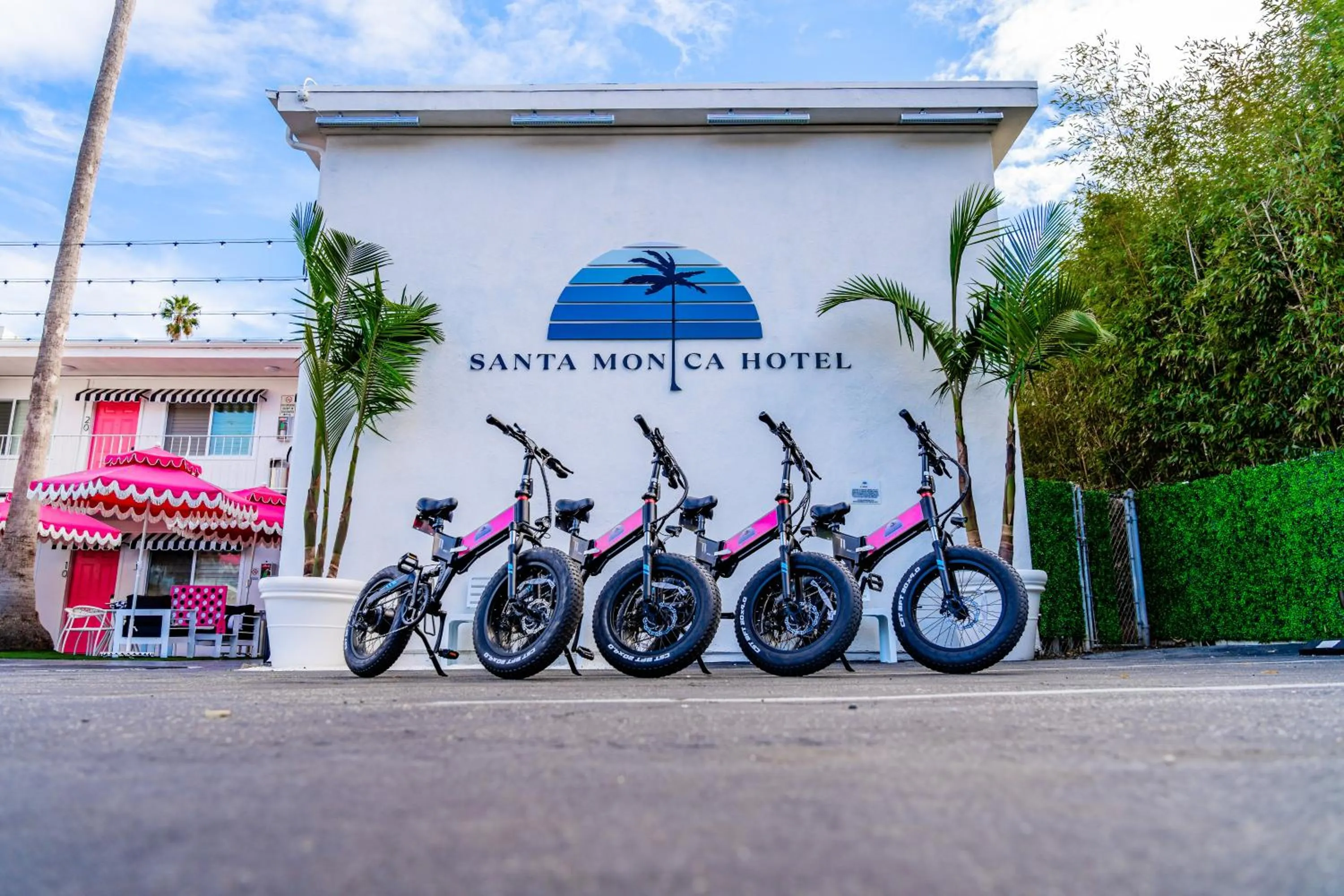 Cycling in Santa Monica Hotel