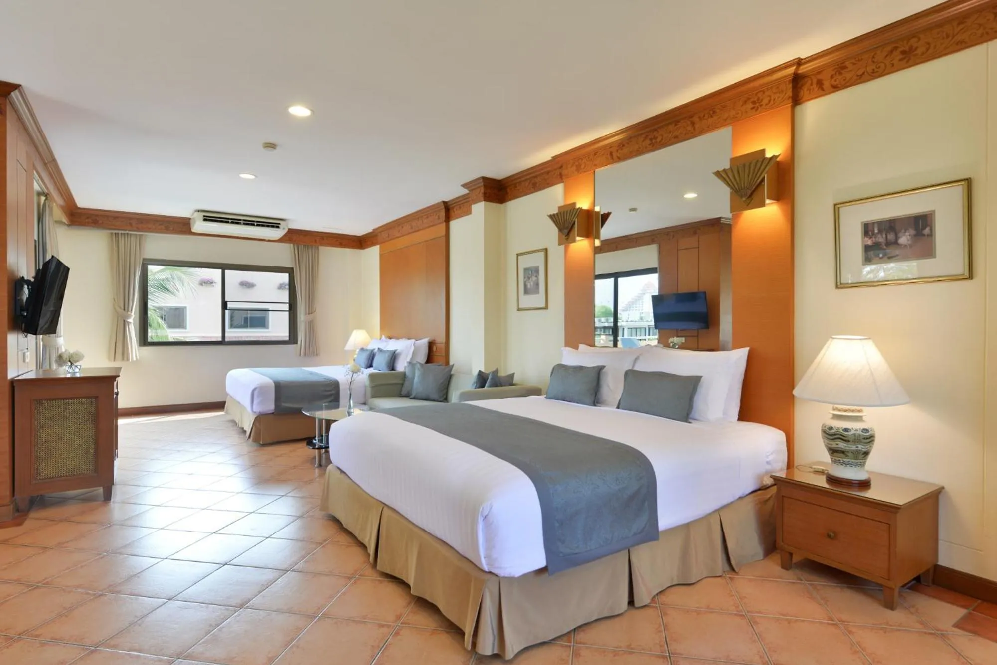 Bedroom, Bed in Anantasila Beach Resort Hua Hin
