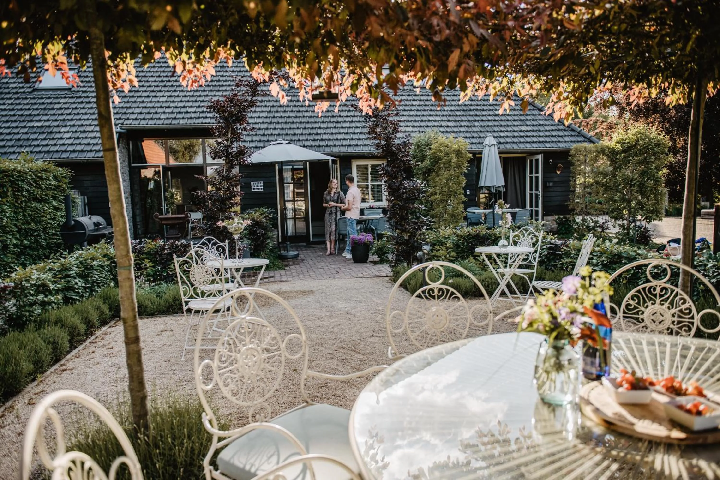 Garden view in De Verloren Sinjoor