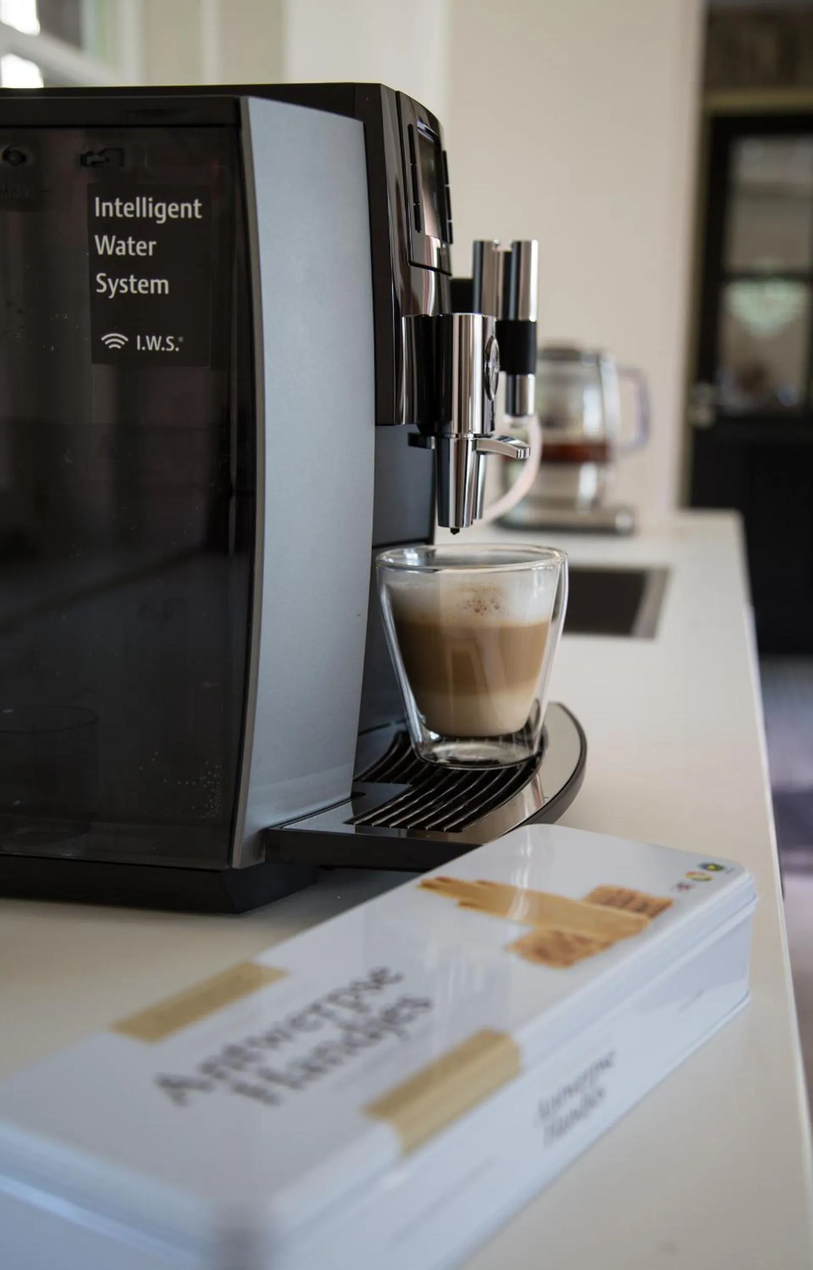 Coffee/tea facilities in De Verloren Sinjoor