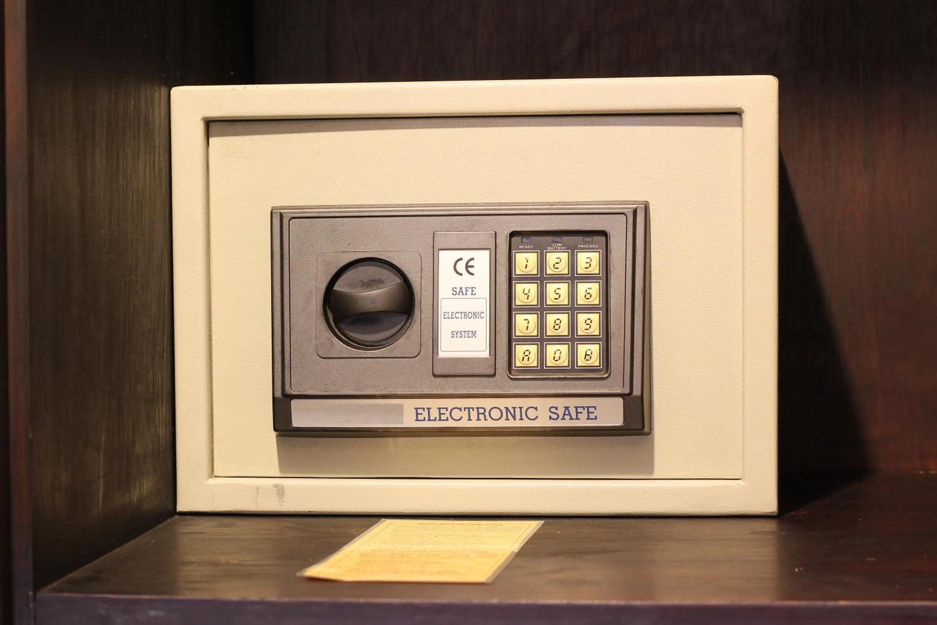 Area and facilities in Adhi Jaya Hotel