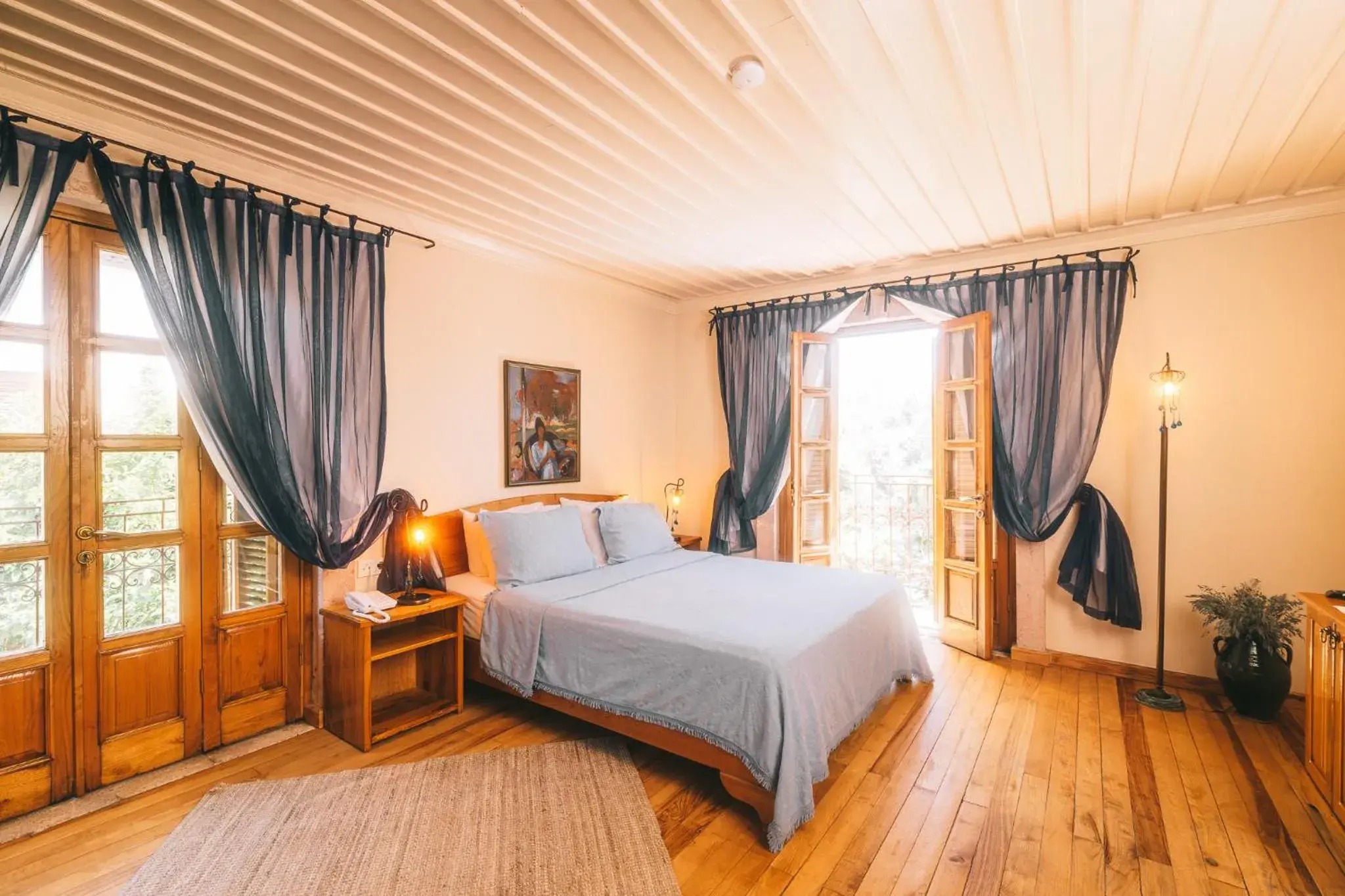 Double Room - single occupancy in Jade Residence Double Room - single occupancy in Jade Residence