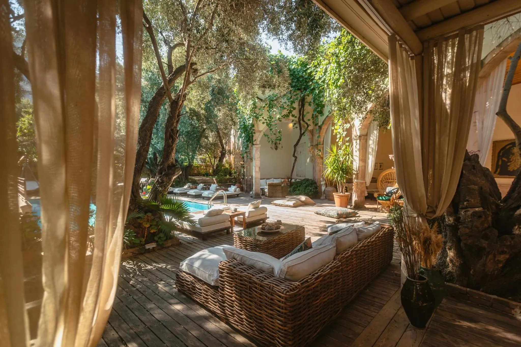 Patio in Jade Residence