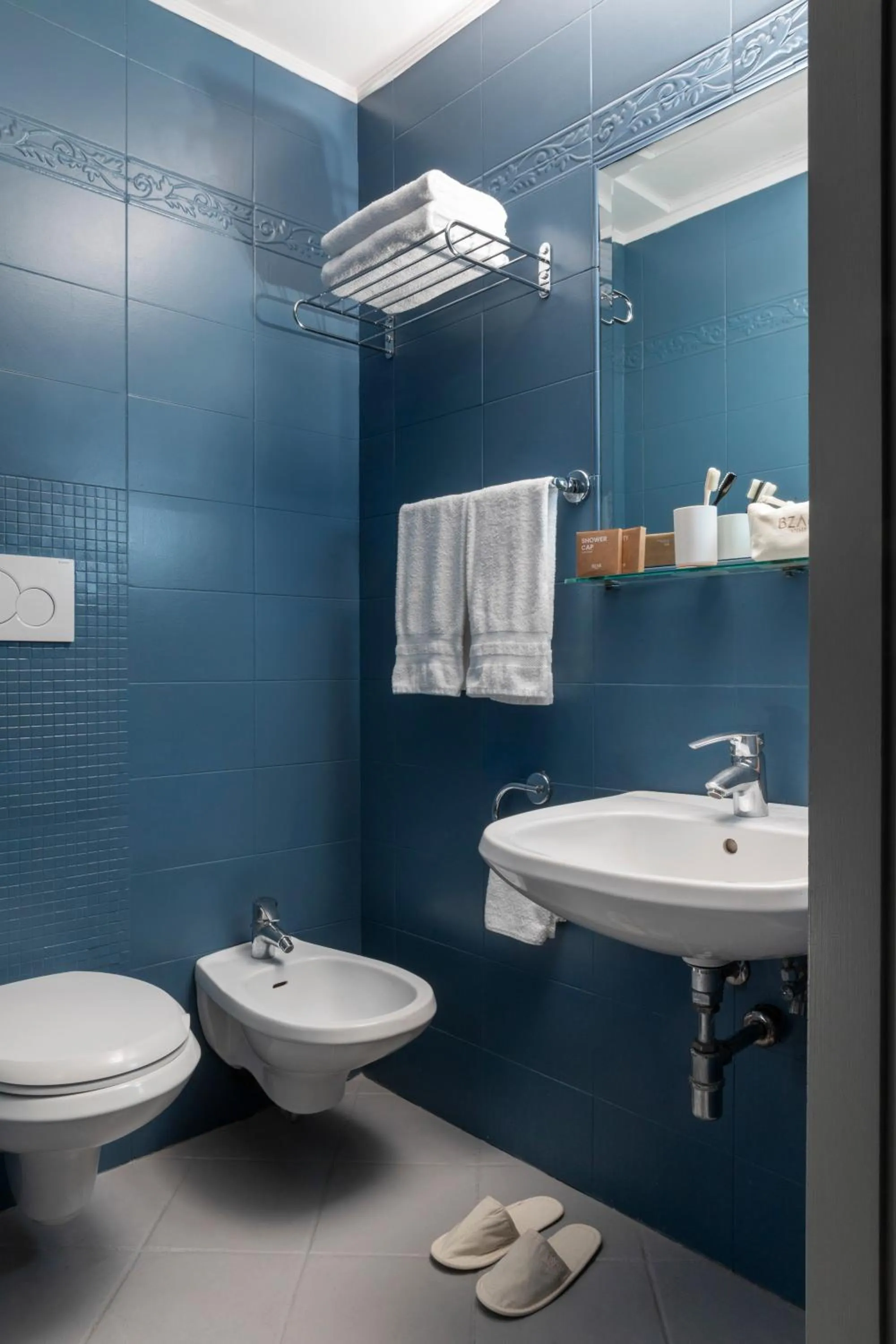 Bathroom in Hotel Marisa