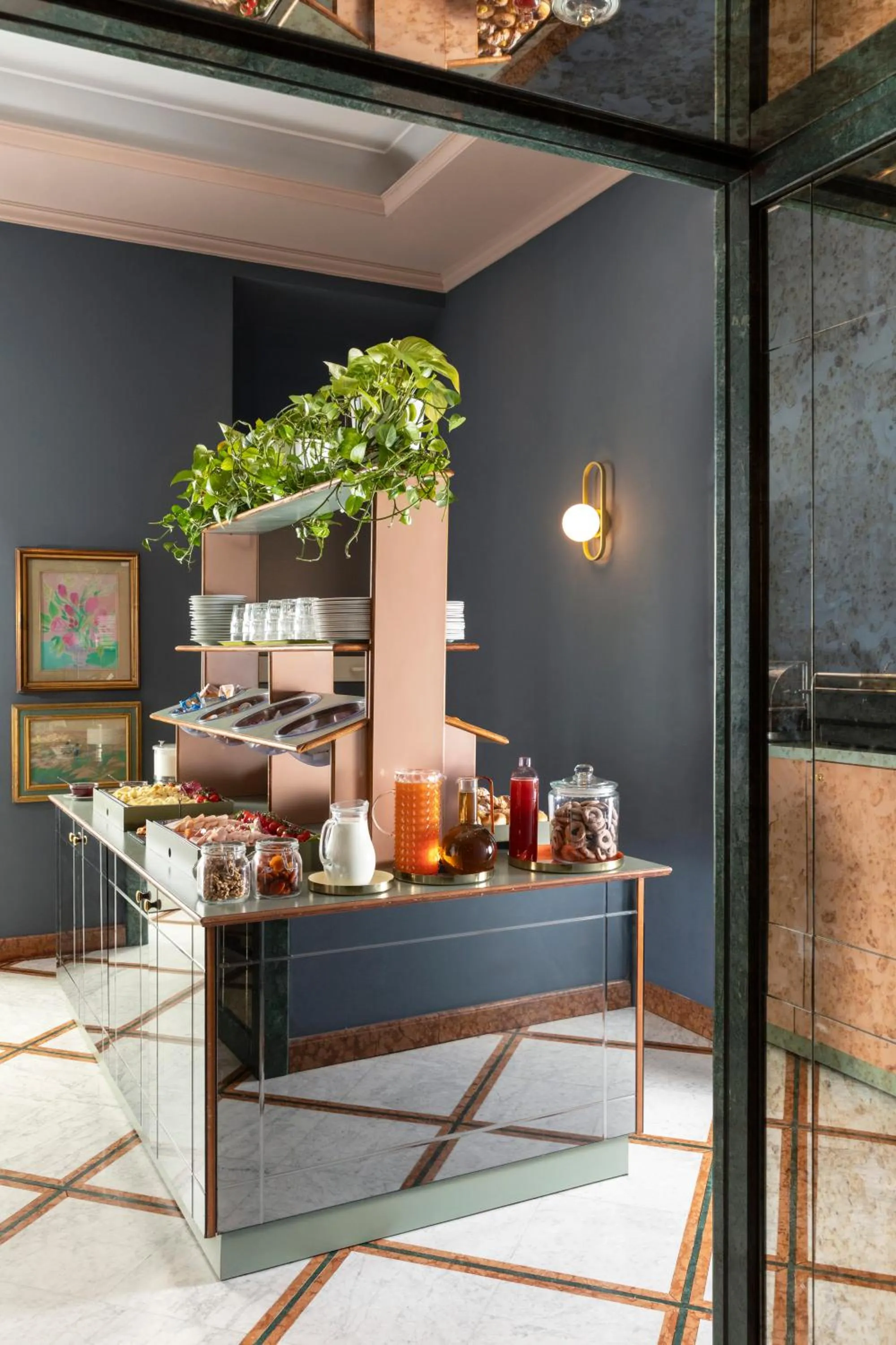 Breakfast in Hotel Marisa