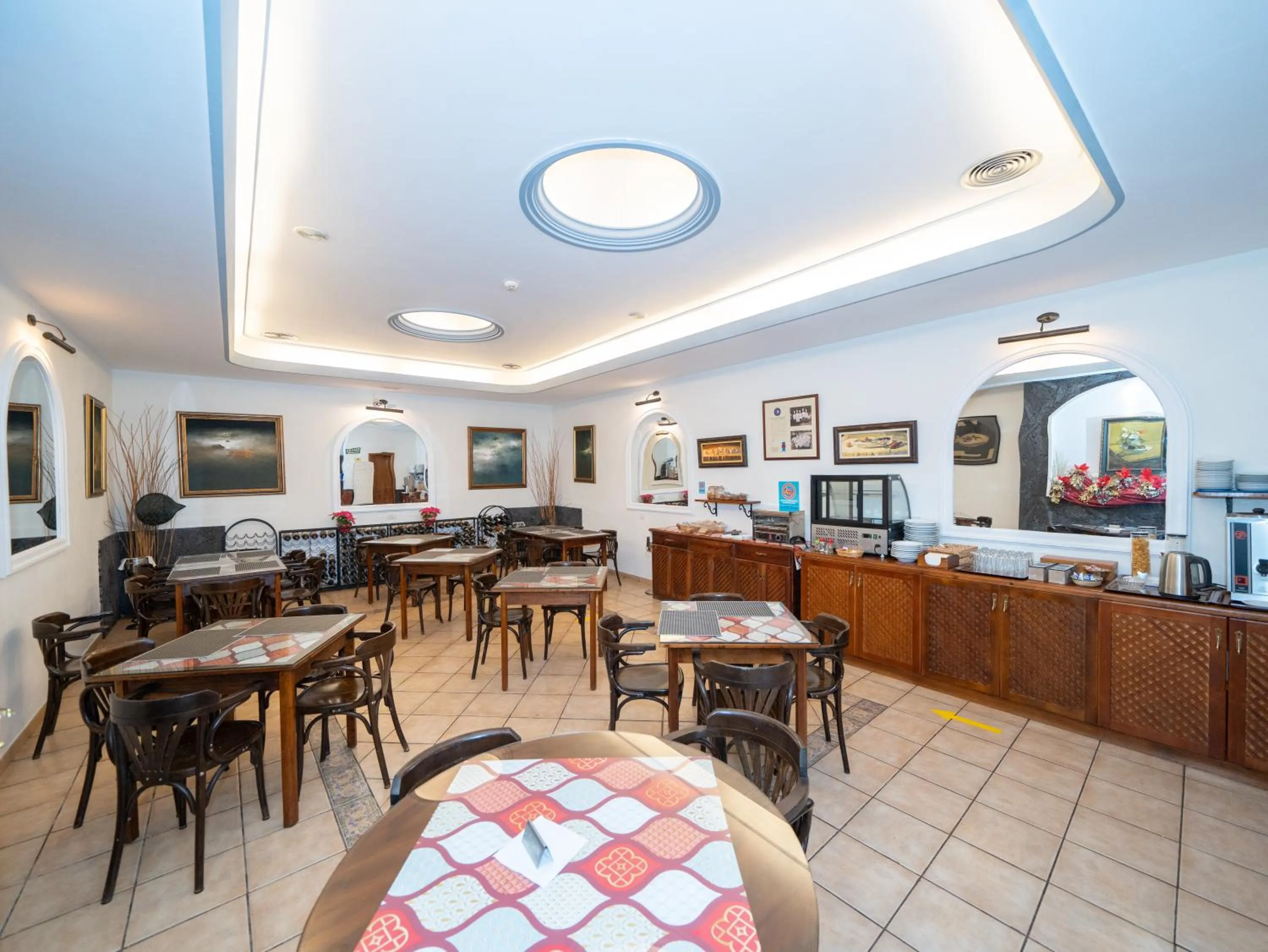 Dining area in Hotel Ida Inés