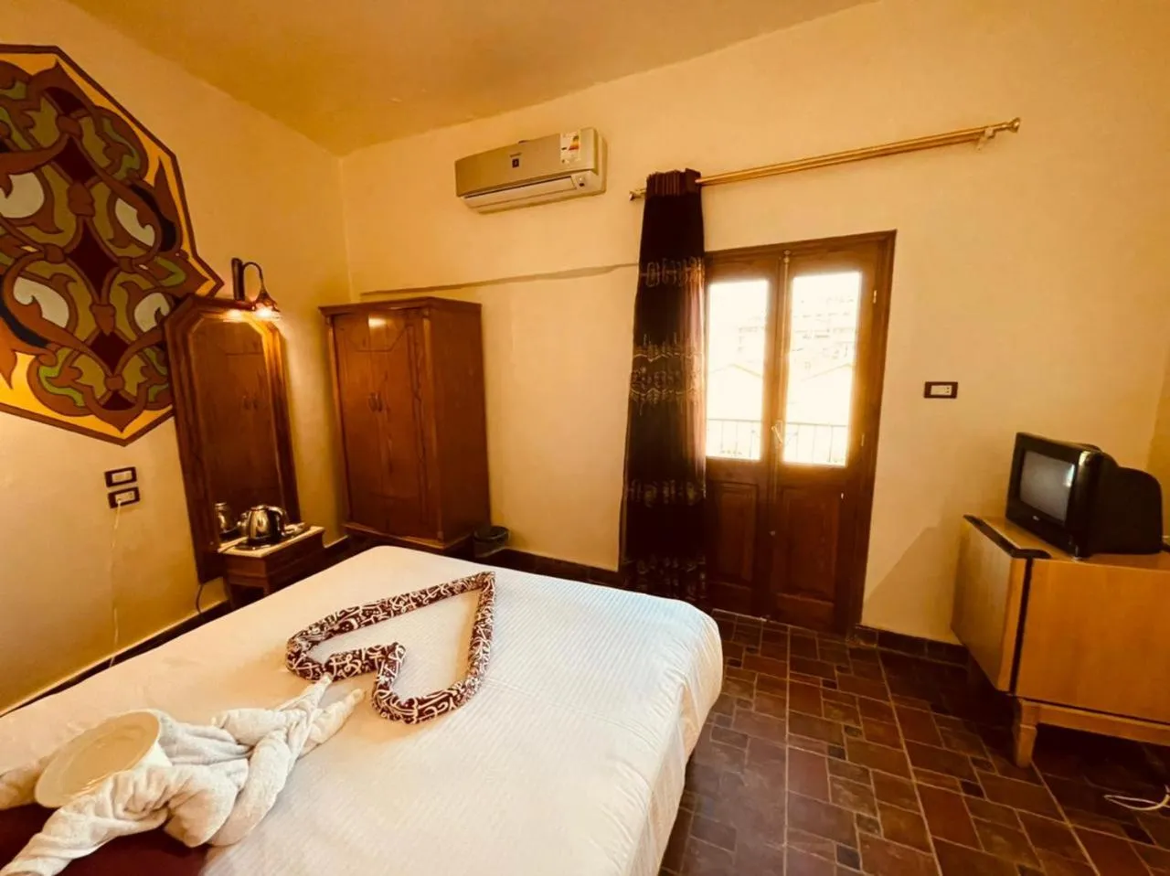 Bed in Nefertiti Hotel Luxor