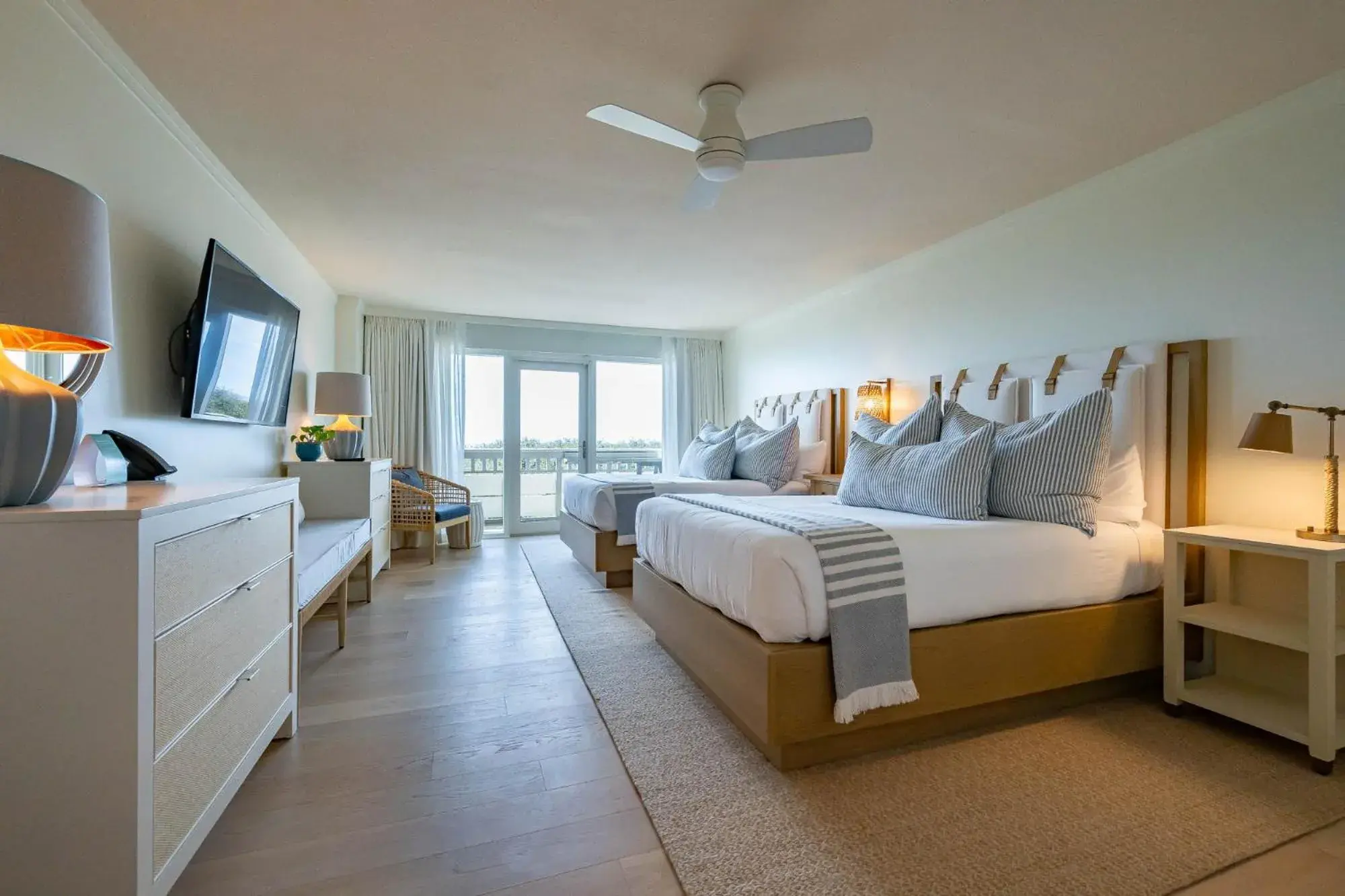 Superior Queen Room in WaterColor Inn & Resort Superior Queen Room in WaterColor Inn & Resort