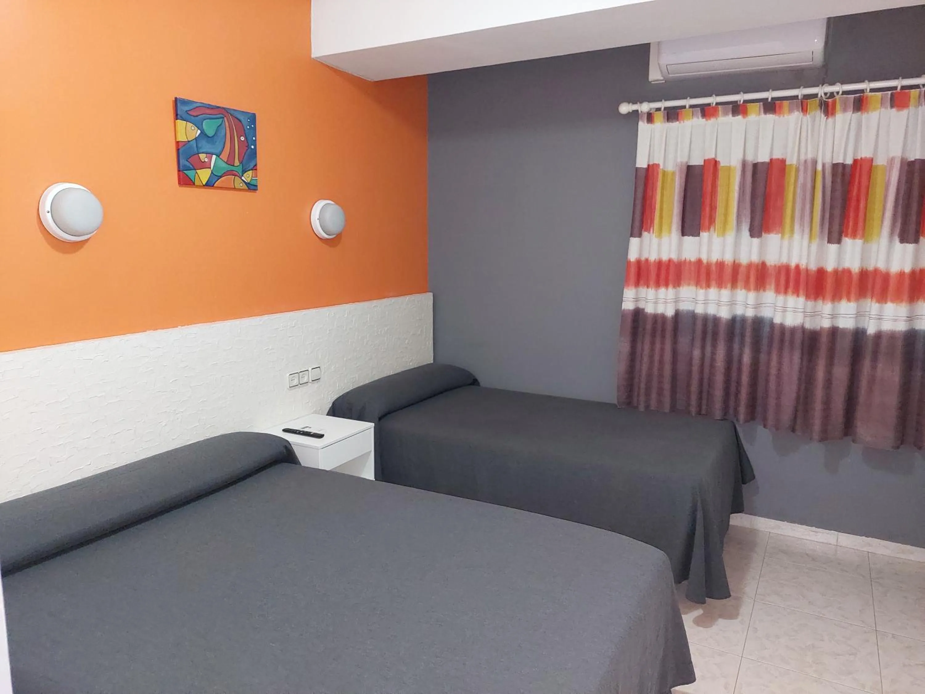 Bedroom, Bed in Hotel Cervantes