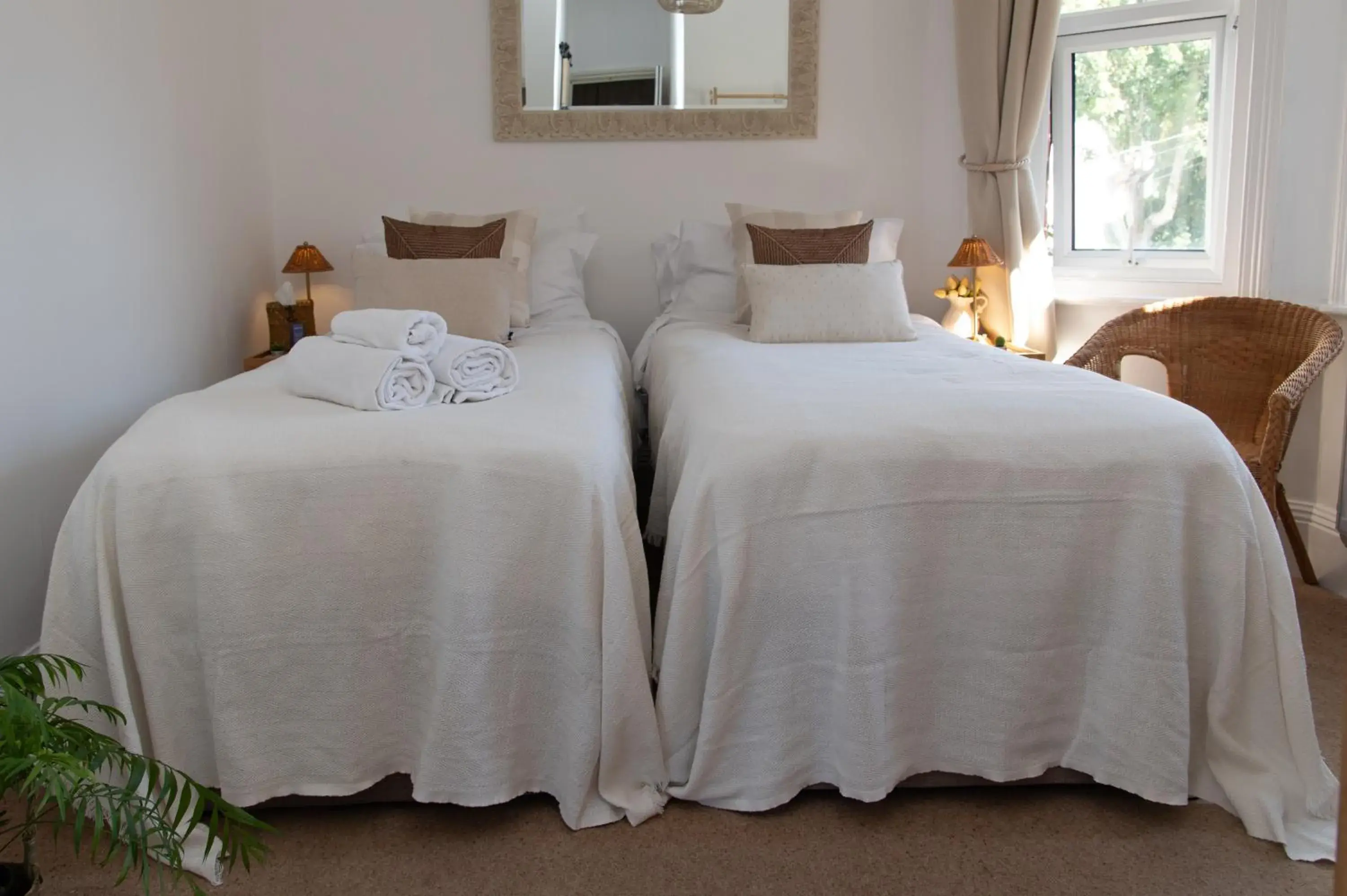 Twin Room in The Cherry Tree Guest House Twin Room in The Cherry Tree Guest House