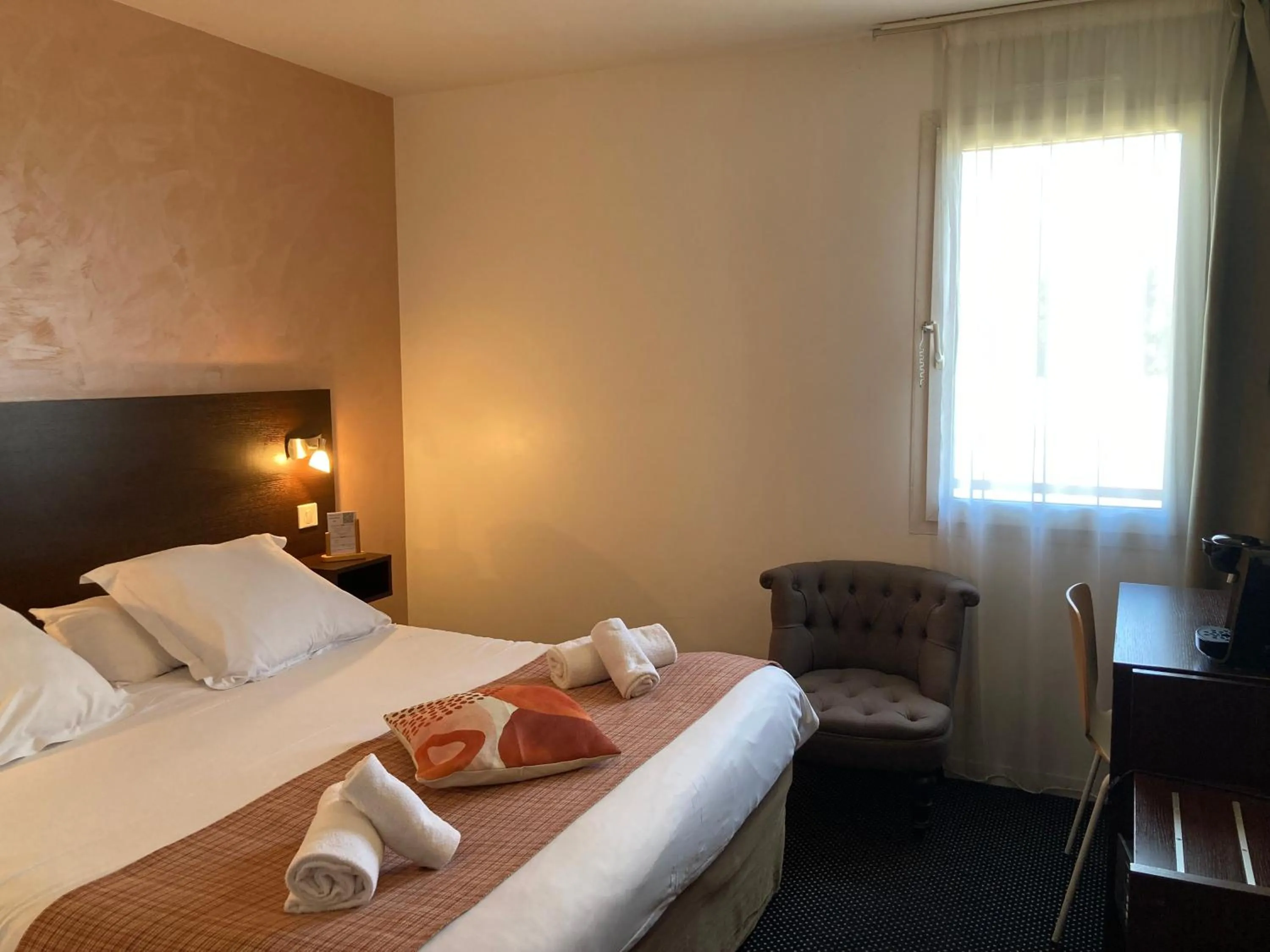 Bedroom, Bed in Best Western Hotel Gap