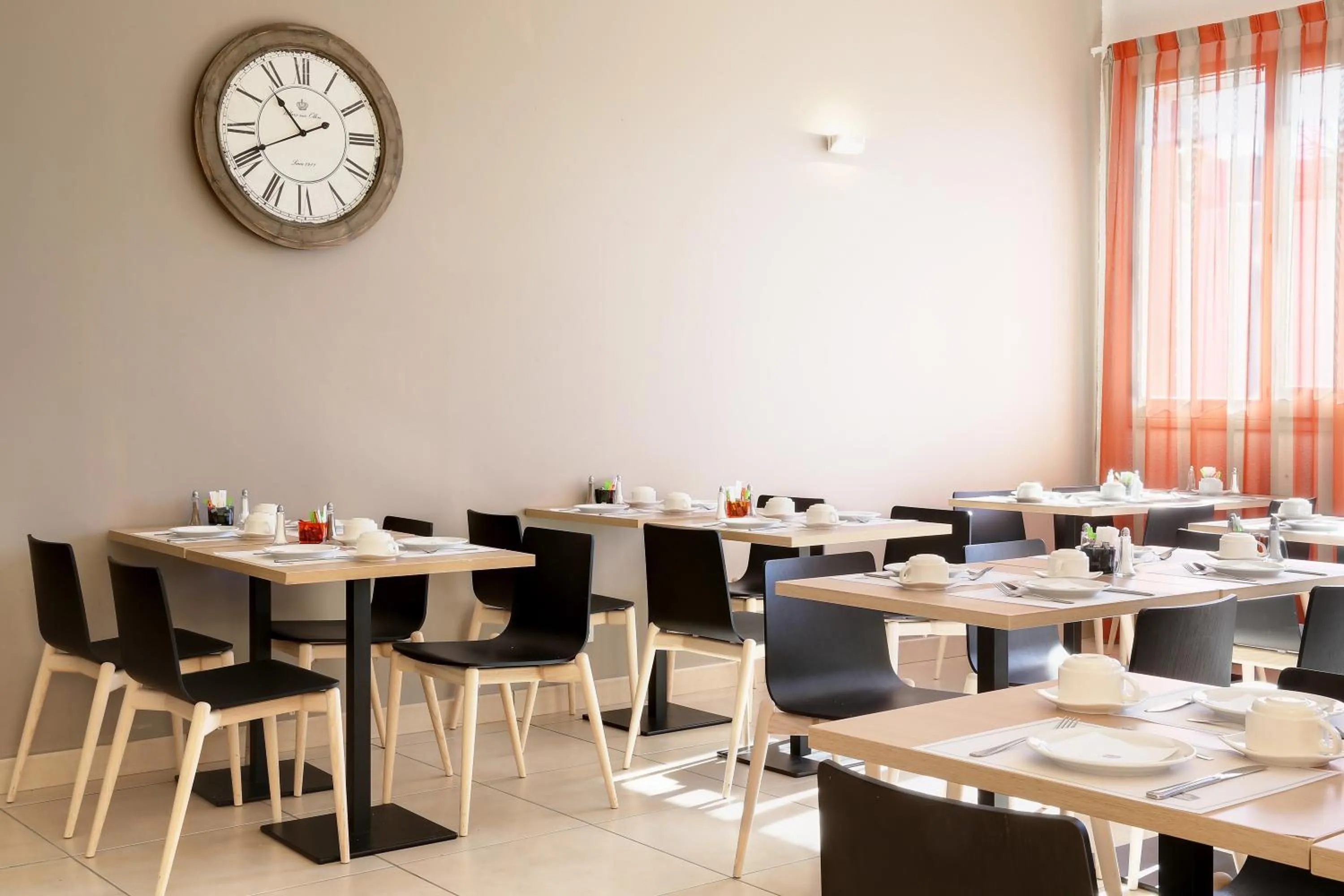 Restaurant/places to eat in Best Western Hotel Gap