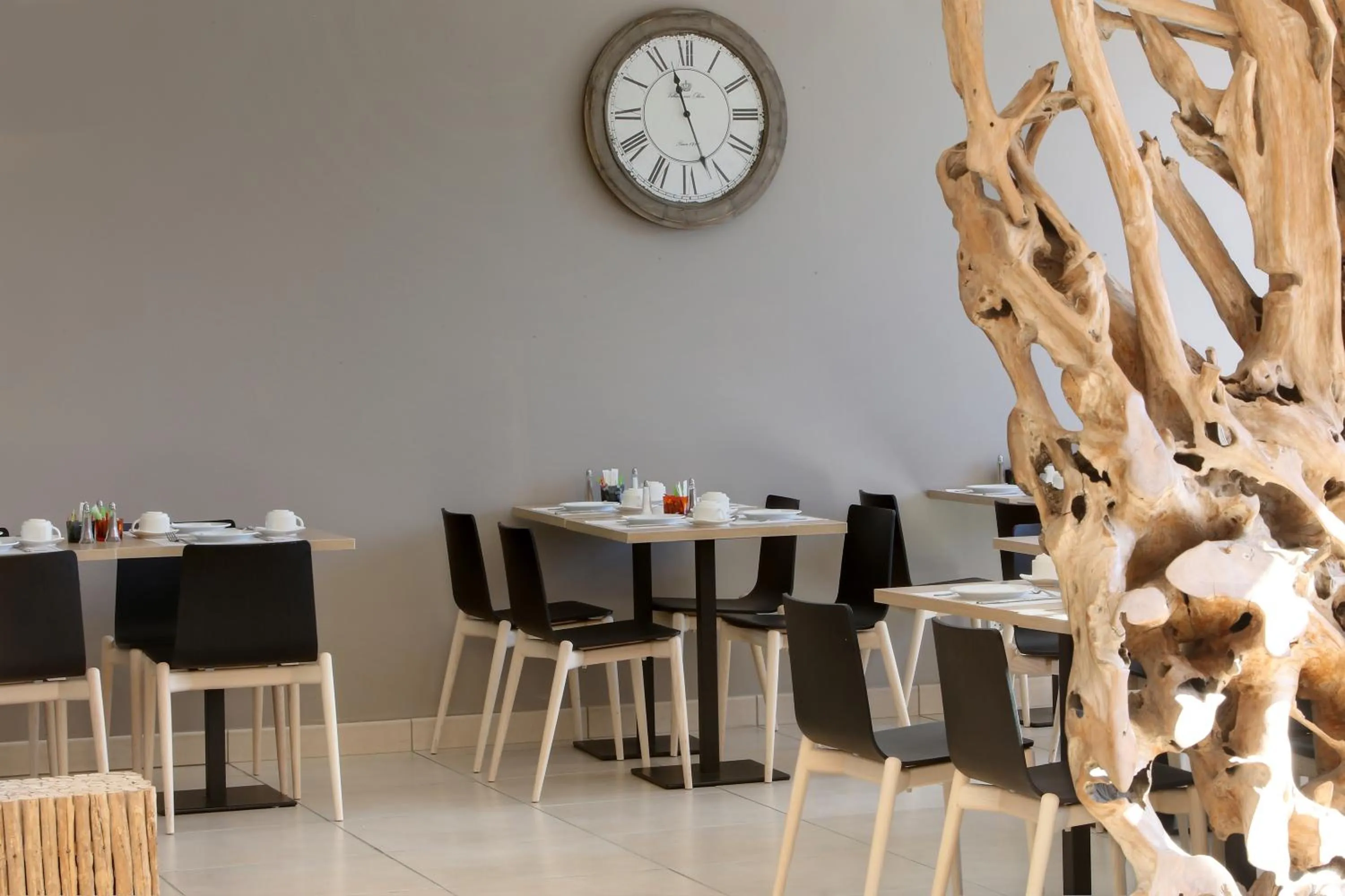 Restaurant/places to eat in Best Western Hotel Gap