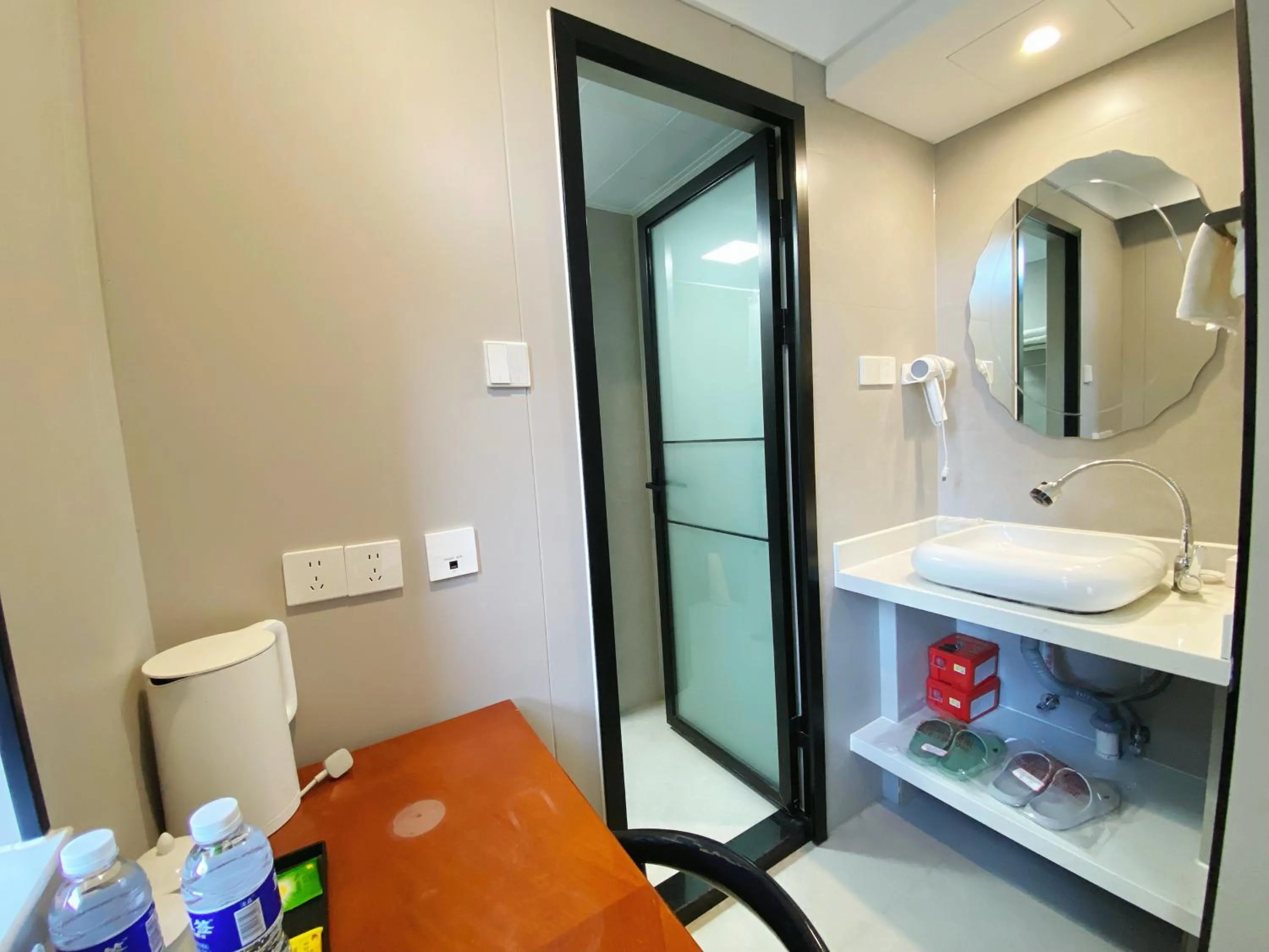 Beijing RJ Brown City Center Hotel Tian An Men & Forbidden City