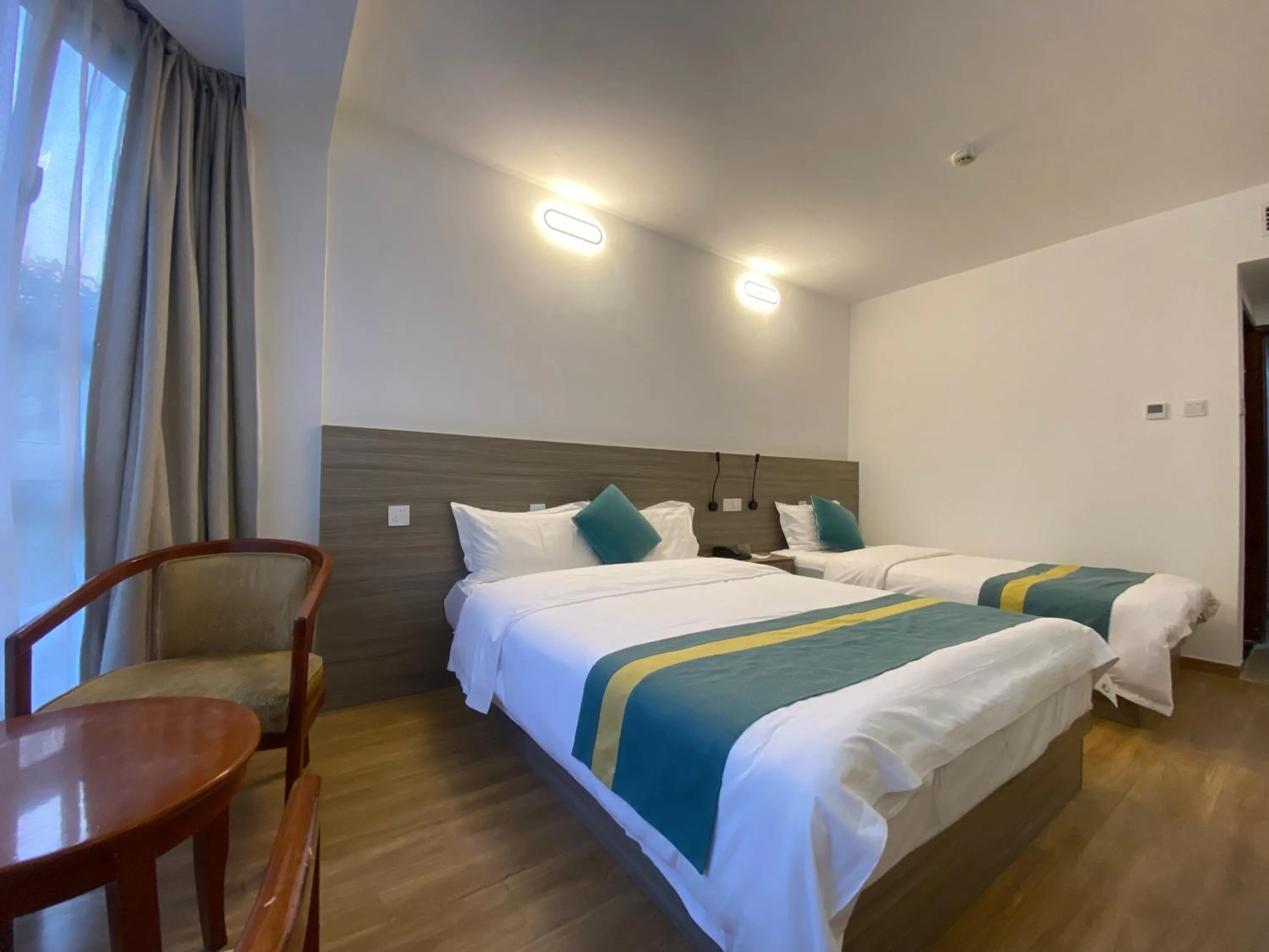 Bed in Beijing RJ Brown City Center Hotel Tian An Men & Forbidden City