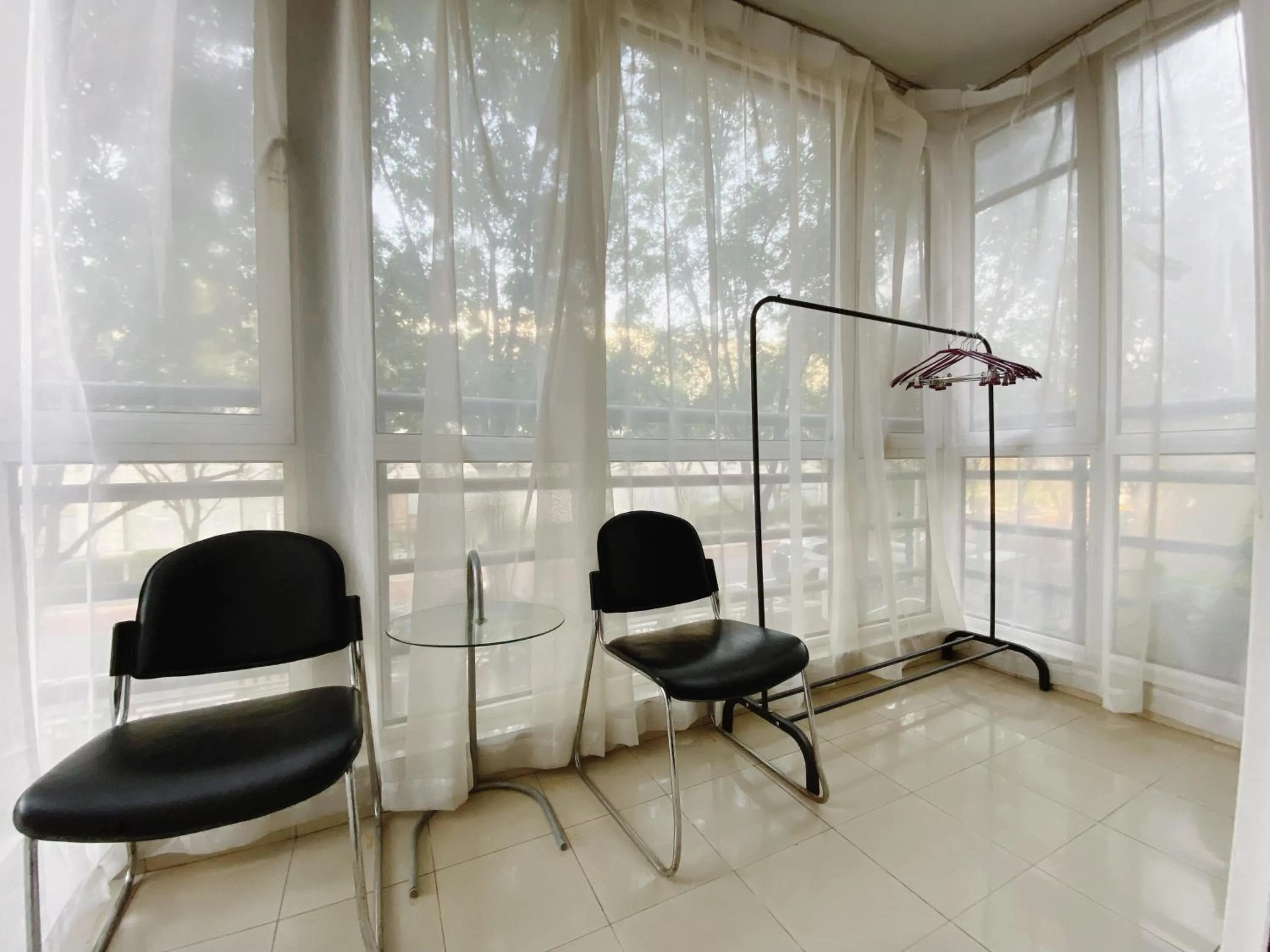 Seating area in Beijing RJ Brown City Center Hotel Tian An Men & Forbidden City