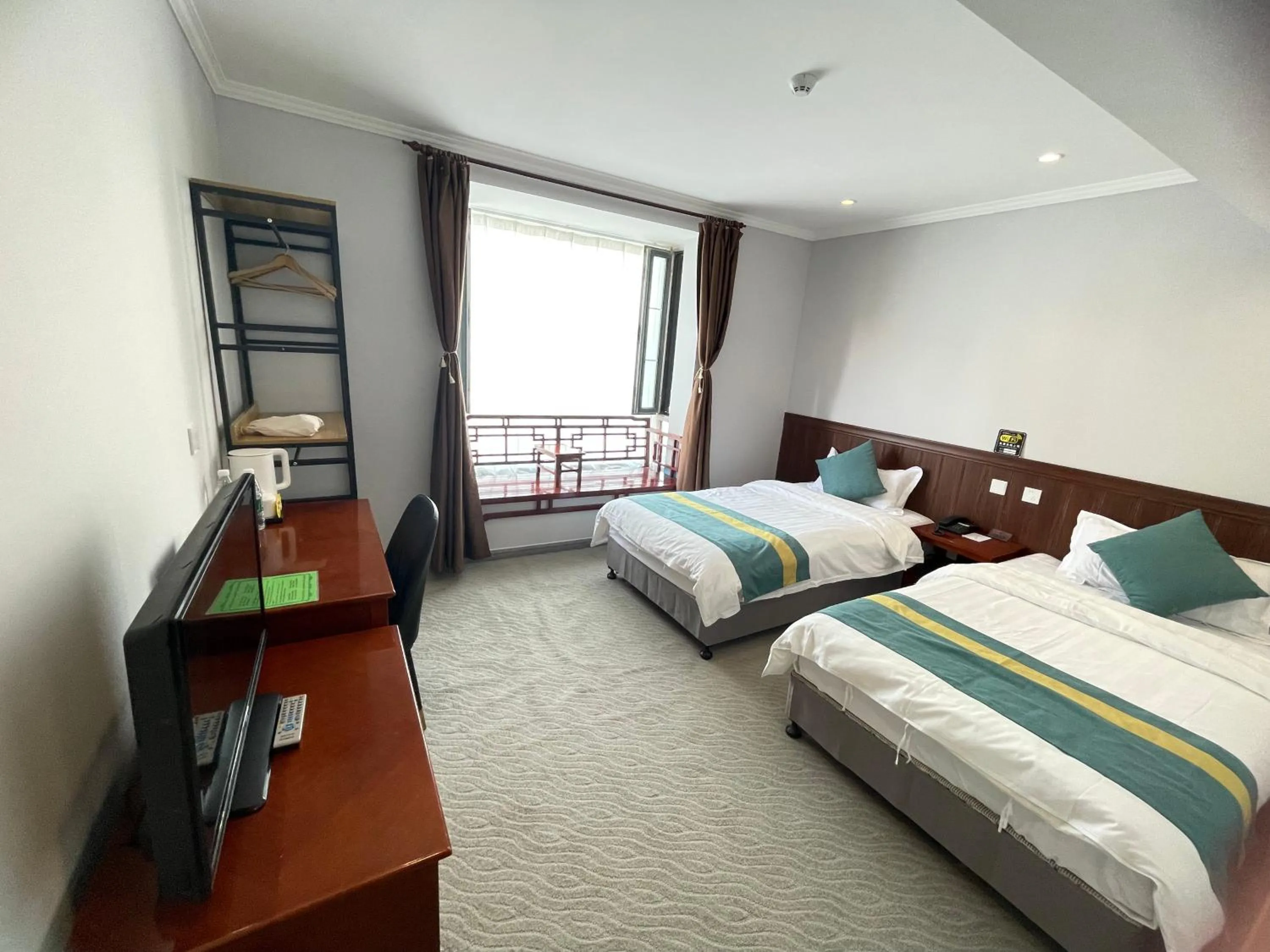 Photo of the whole room, Bed in Beijing RJ Brown City Center Hotel Tian An Men & Forbidden City