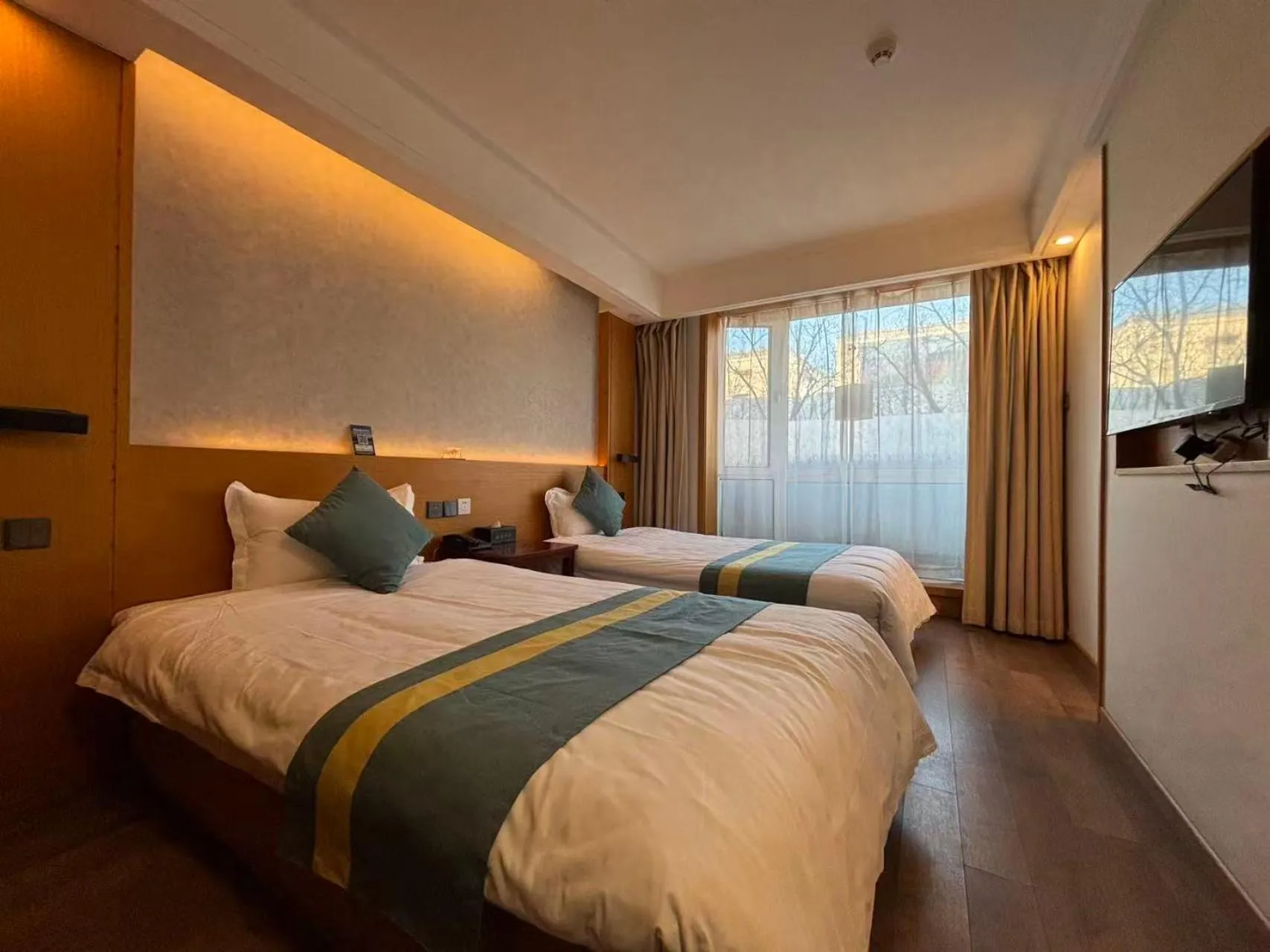 Bedroom, Bed in Beijing RJ Brown City Center Hotel Tian An Men Forbidden City