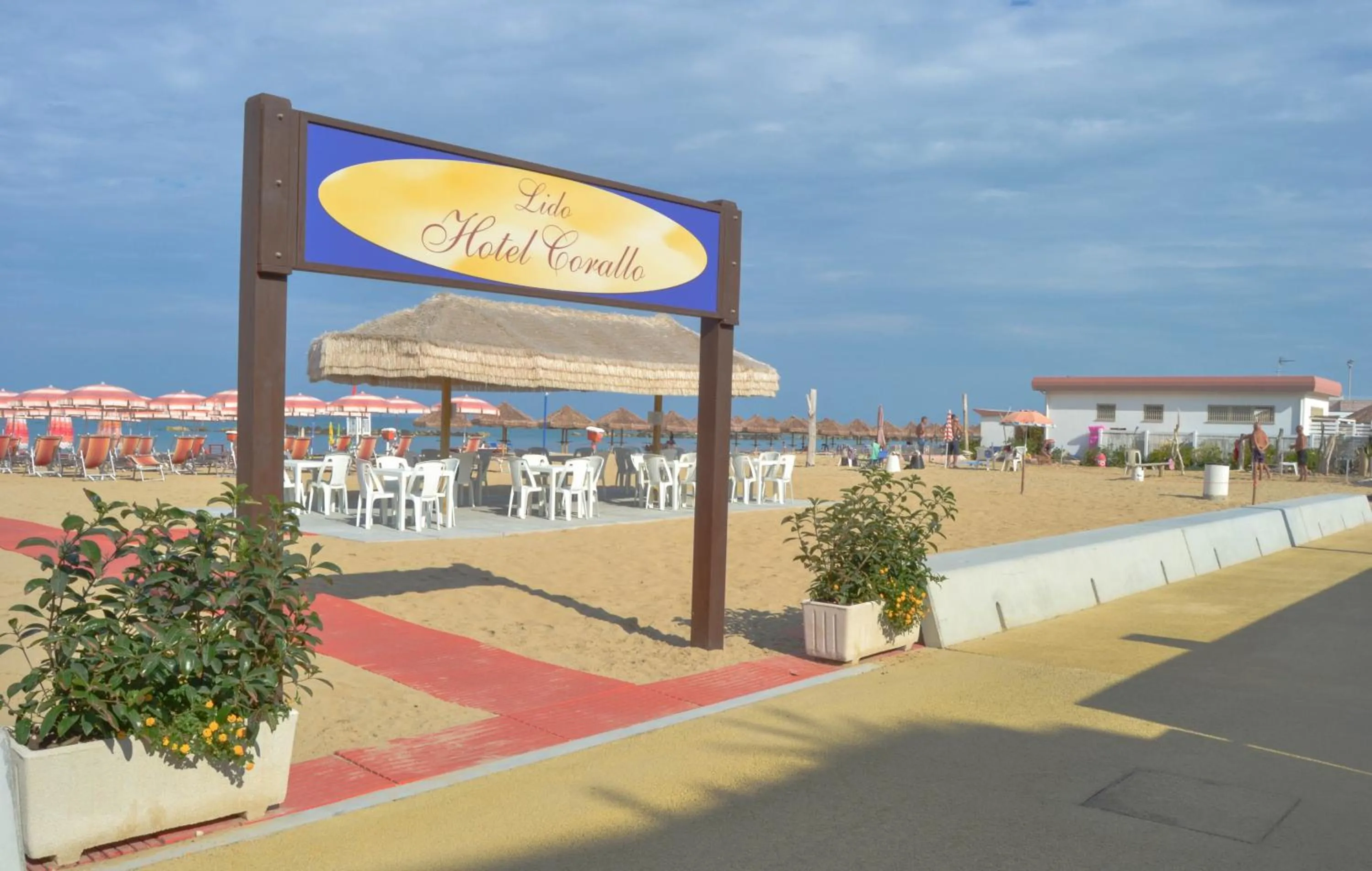 Beach in Hotel Corallo