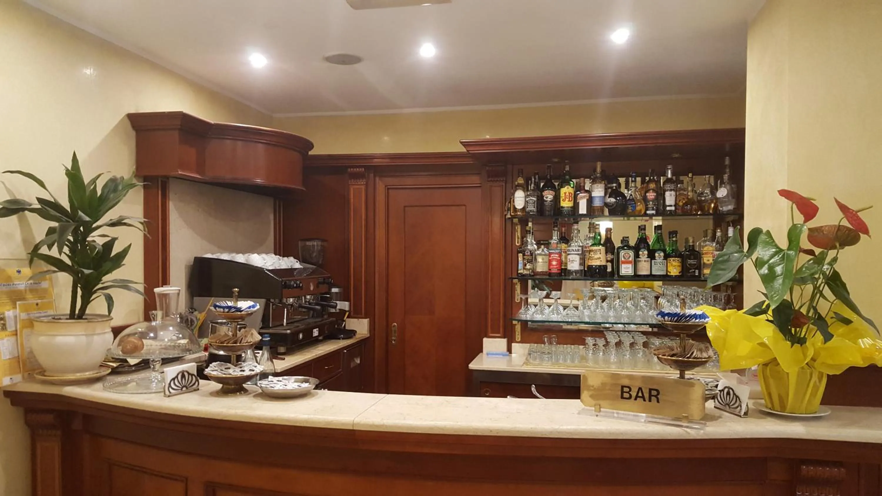 Lounge or bar in Hotel Corallo