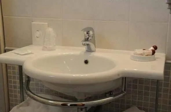 Bathroom in Hotel Corallo