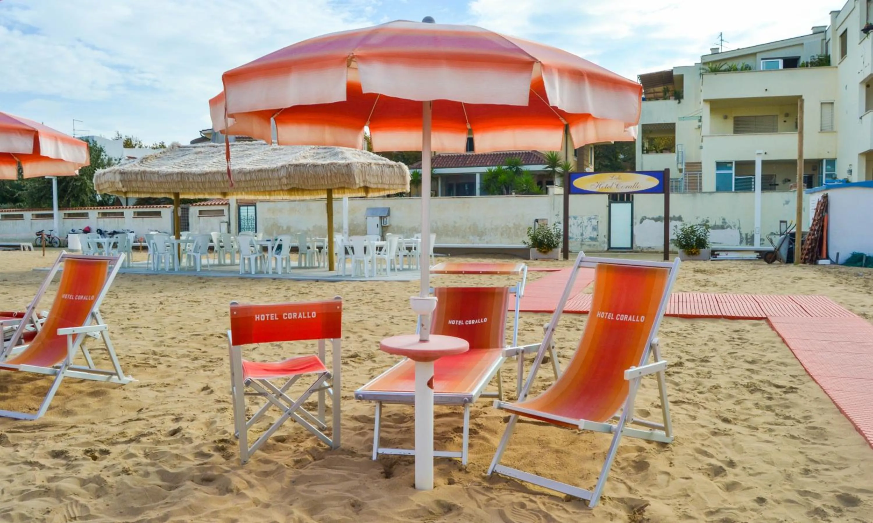 Beach in Hotel Corallo